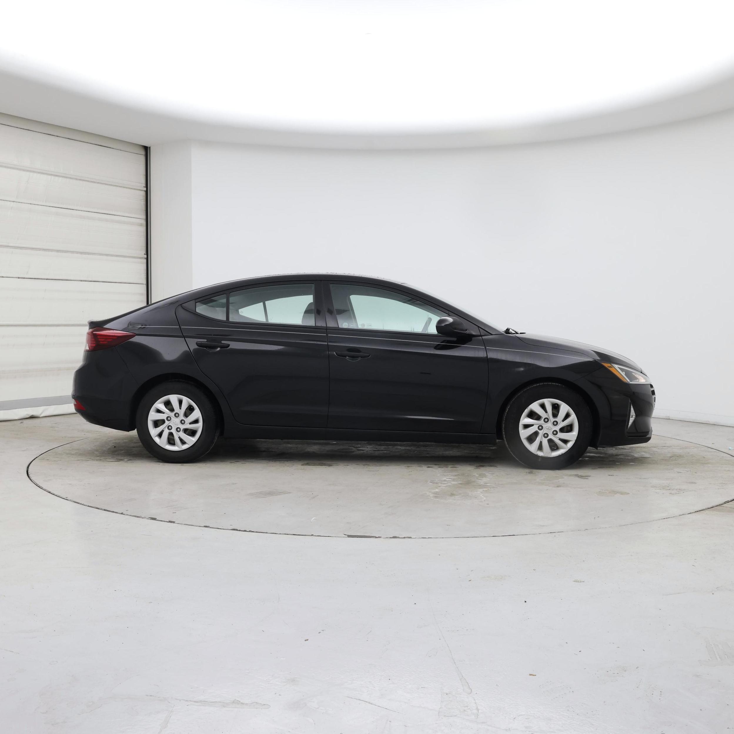 Thumbnail: 2020 Hyundai Elantra - 7