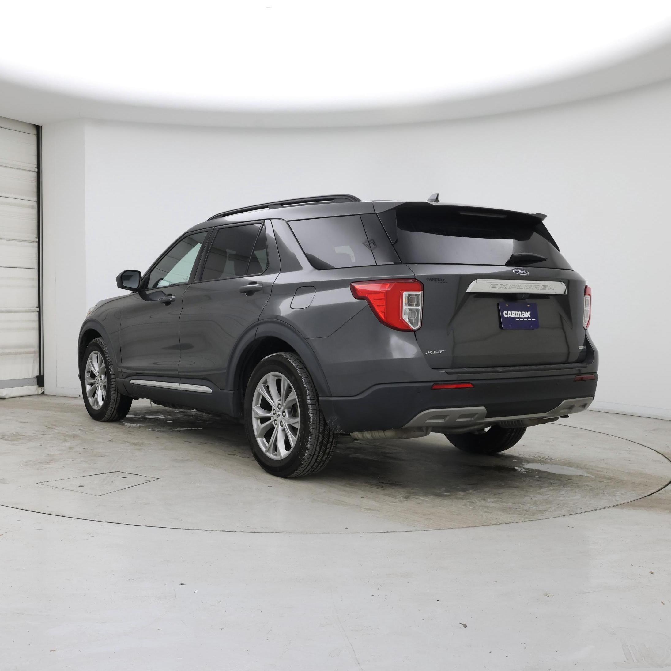 Thumbnail: 2020 Ford Explorer - 2