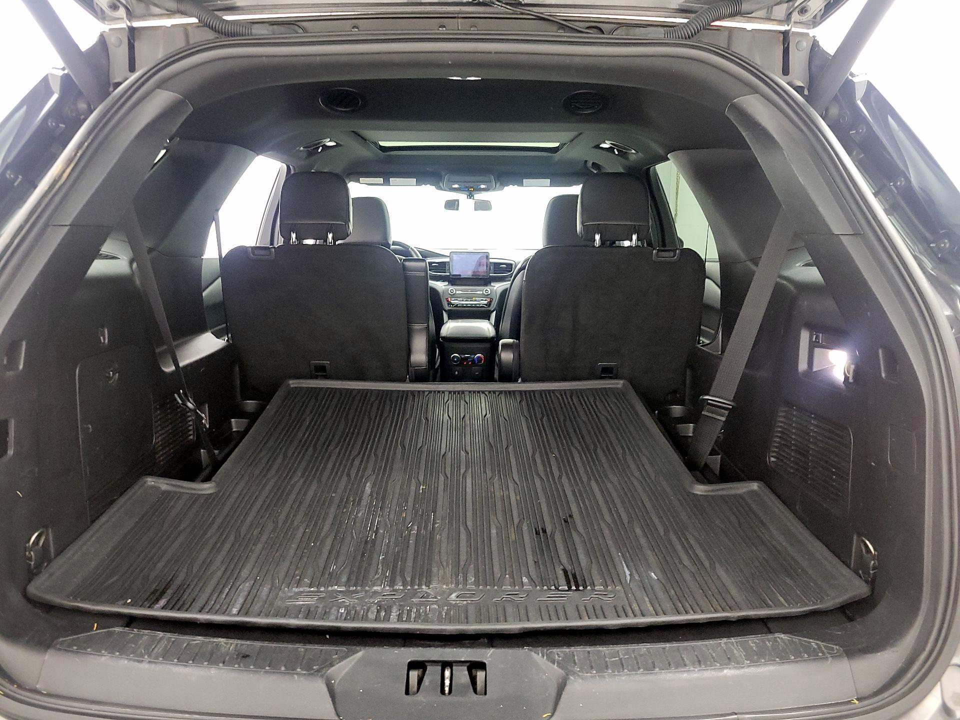 Thumbnail: 2020 Ford Explorer - 20