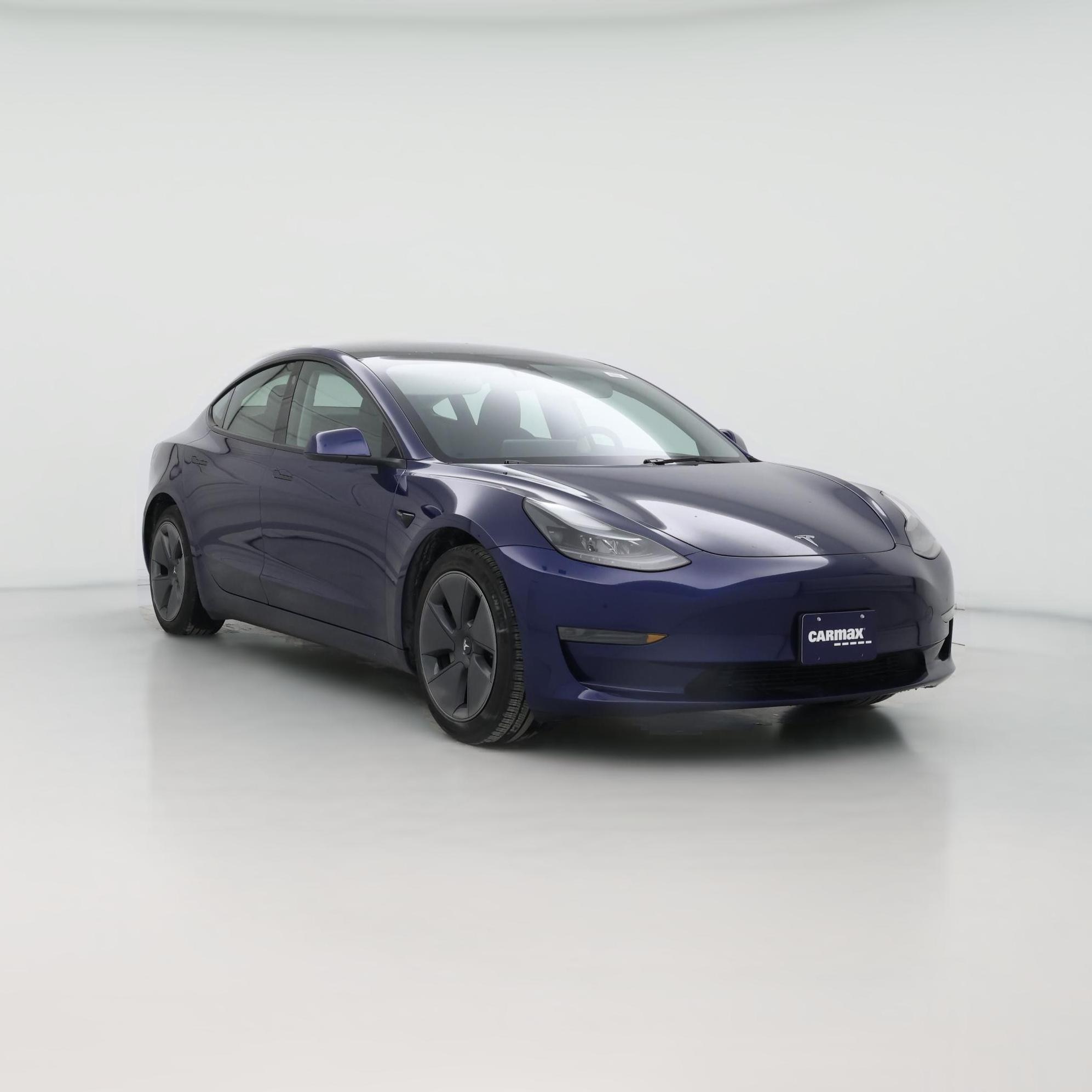 Thumbnail: 2023 Tesla Model 3 - 1