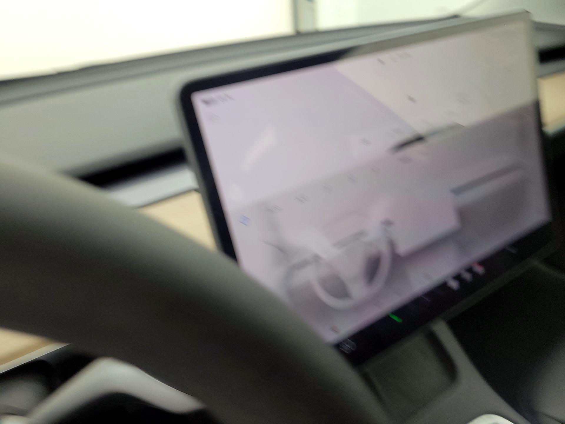 Thumbnail: 2023 Tesla Model 3 - 16