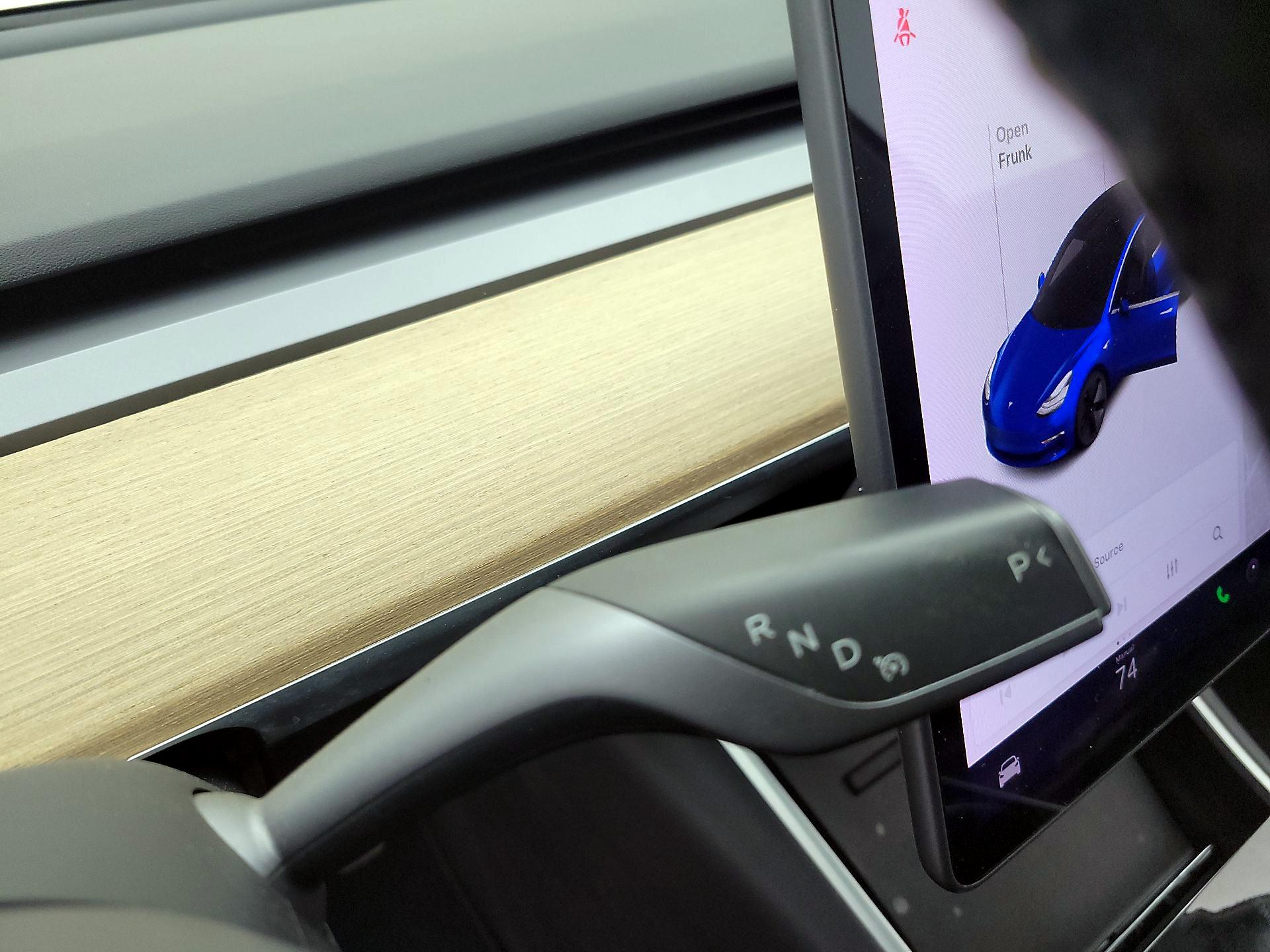 Thumbnail: 2020 Tesla Model 3 - 17