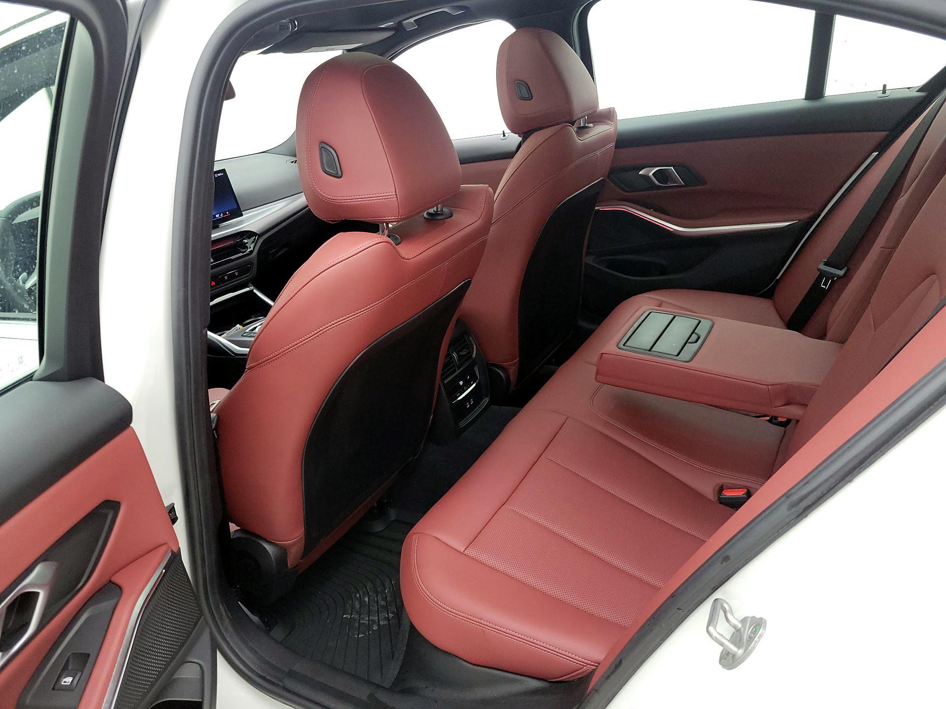 Thumbnail: 2025 BMW 3 Series - 20