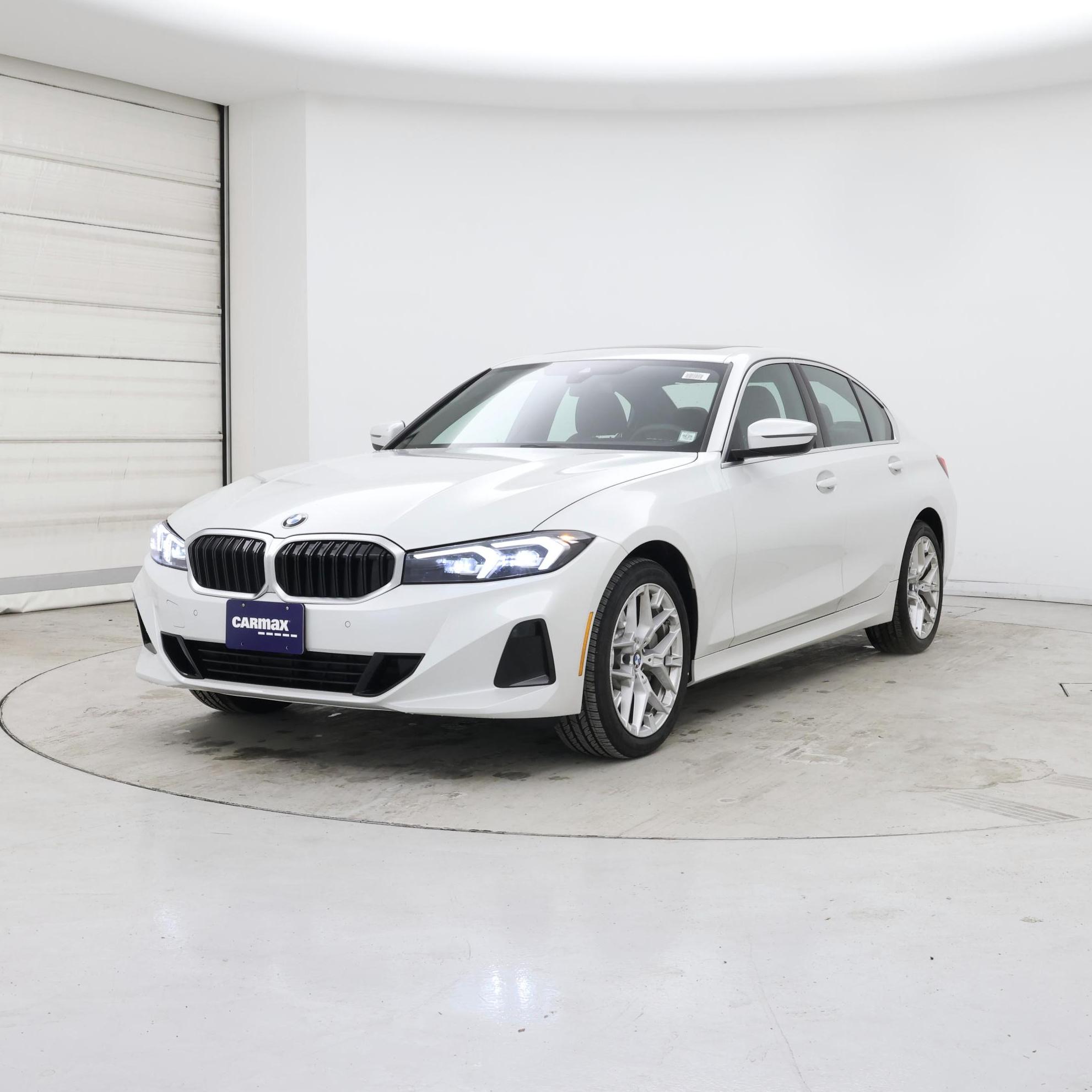 Thumbnail: 2025 BMW 3 Series - 4