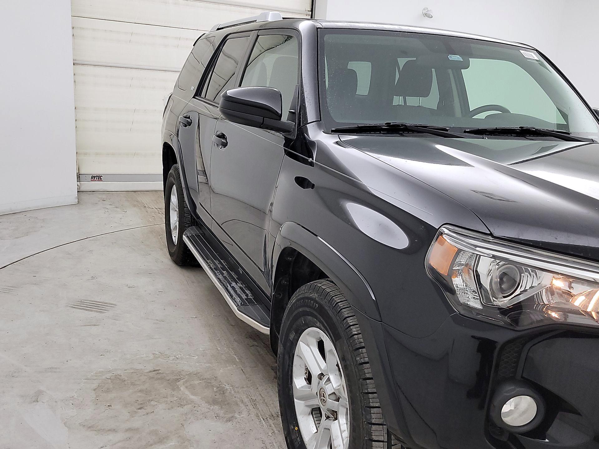 Thumbnail: 2015 Toyota 4Runner - 1