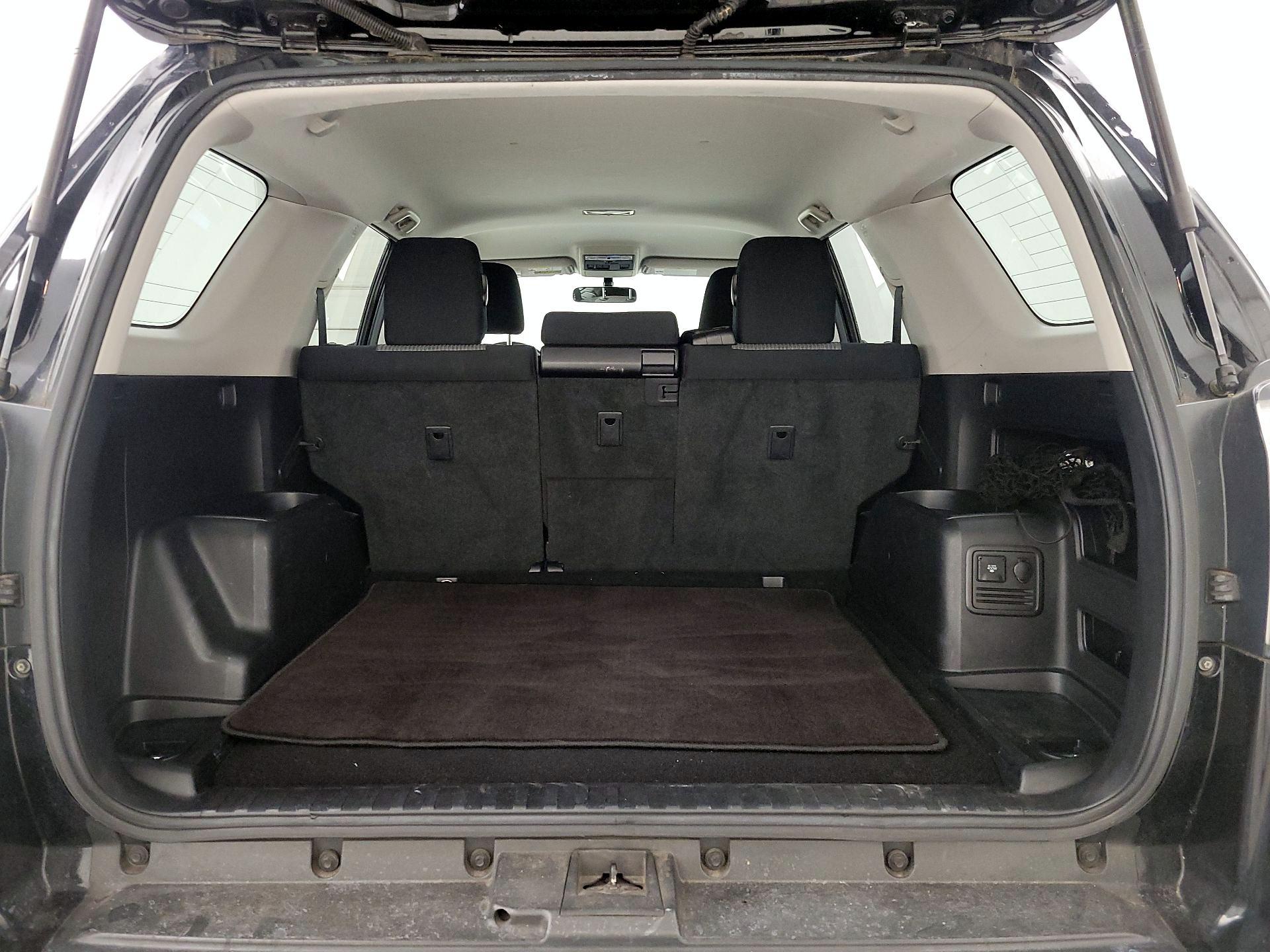 Thumbnail: 2015 Toyota 4Runner - 18