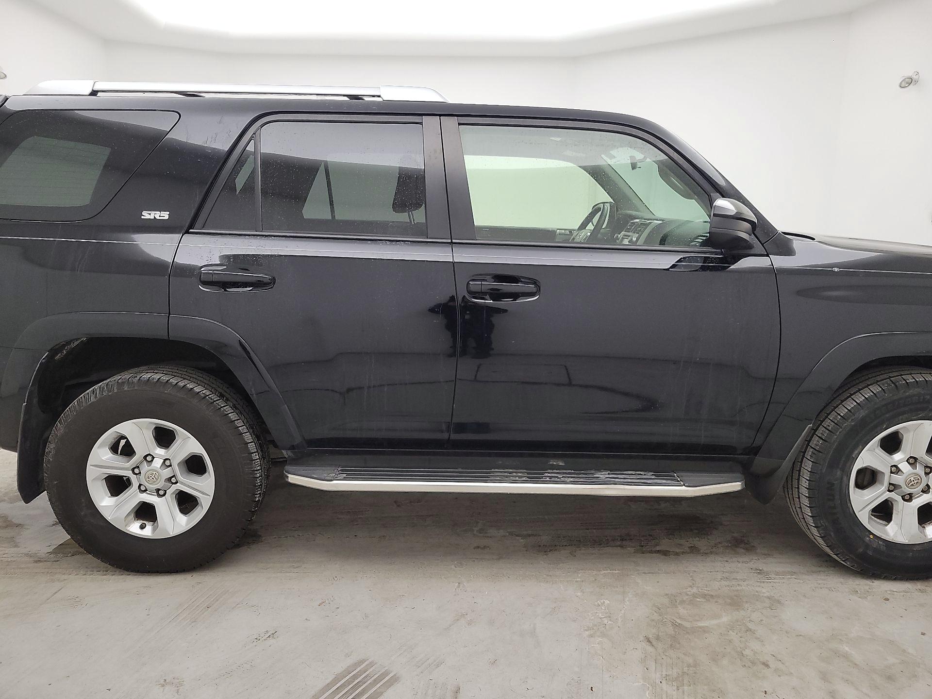 Thumbnail: 2015 Toyota 4Runner - 4