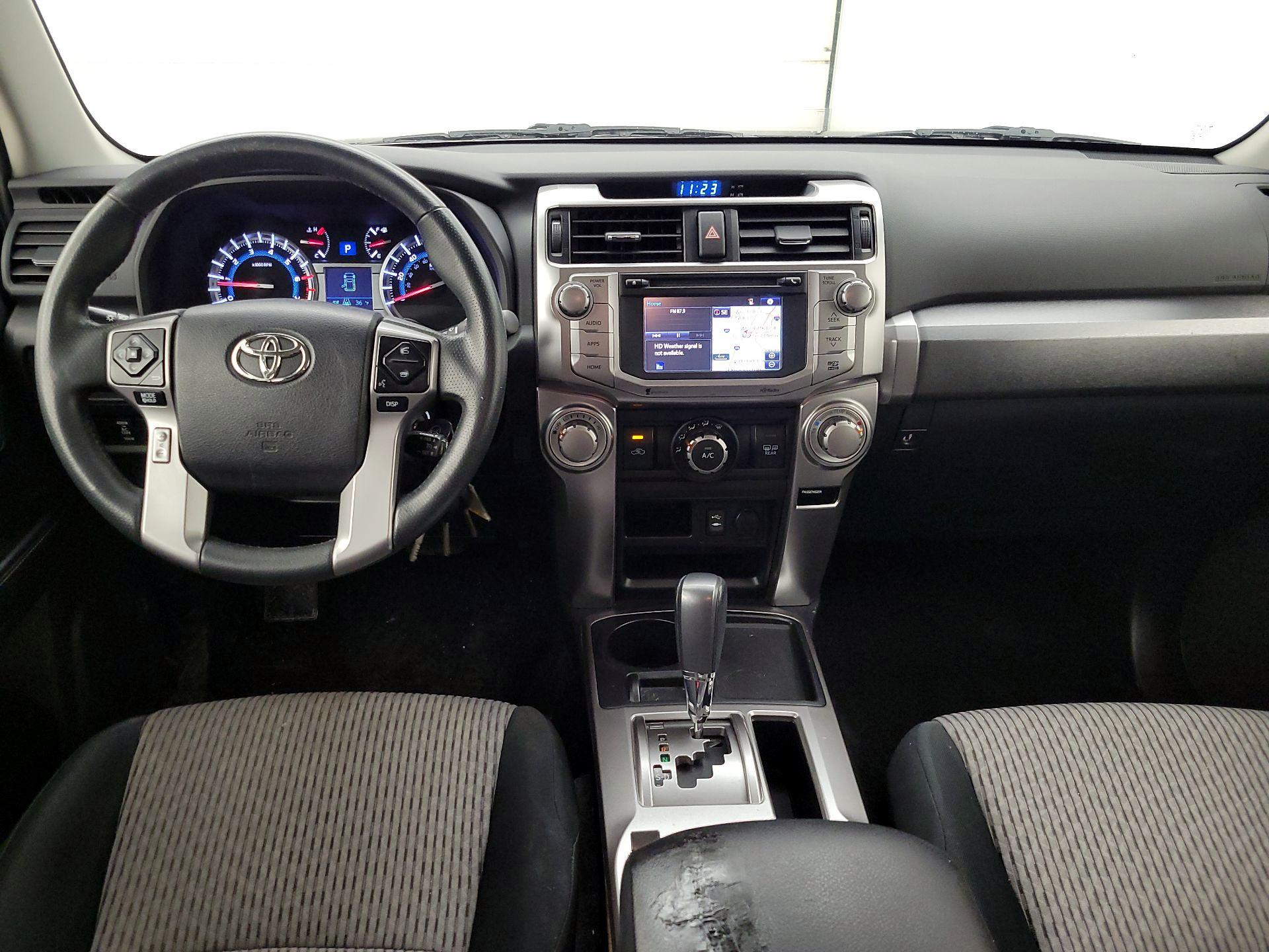 Thumbnail: 2015 Toyota 4Runner - 8