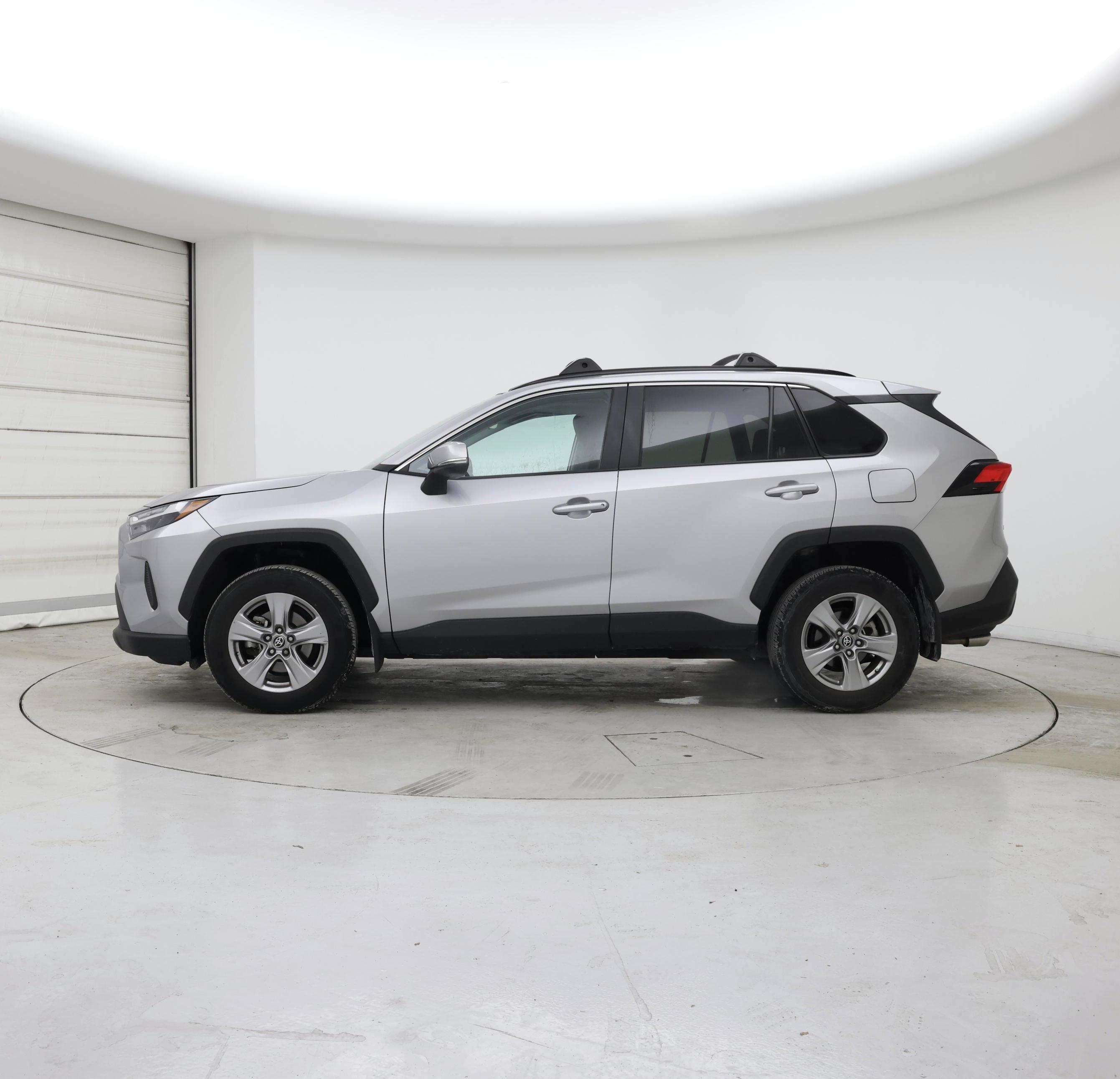 Thumbnail: 2023 Toyota RAV4 - 3