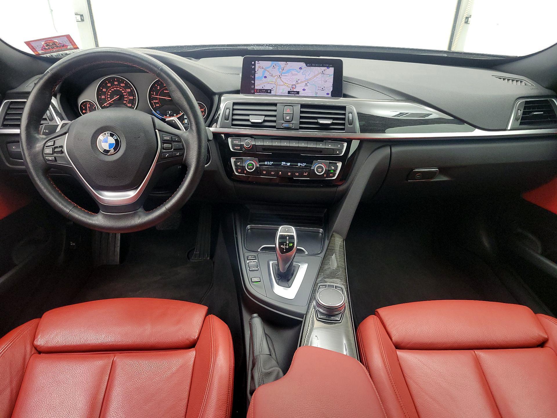 Thumbnail: 2018 BMW 3 Series - 9