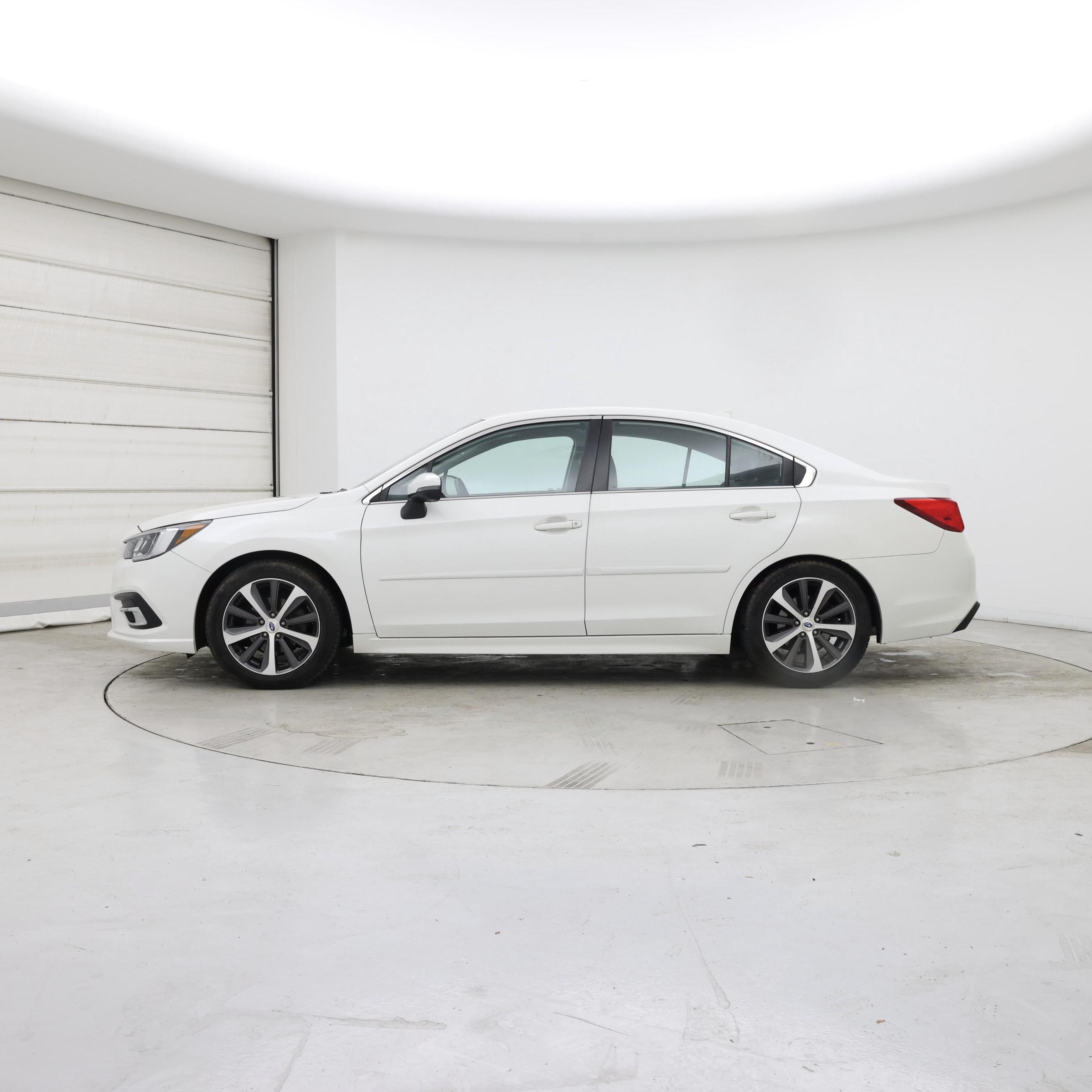 Thumbnail: 2019 Subaru Legacy - 3