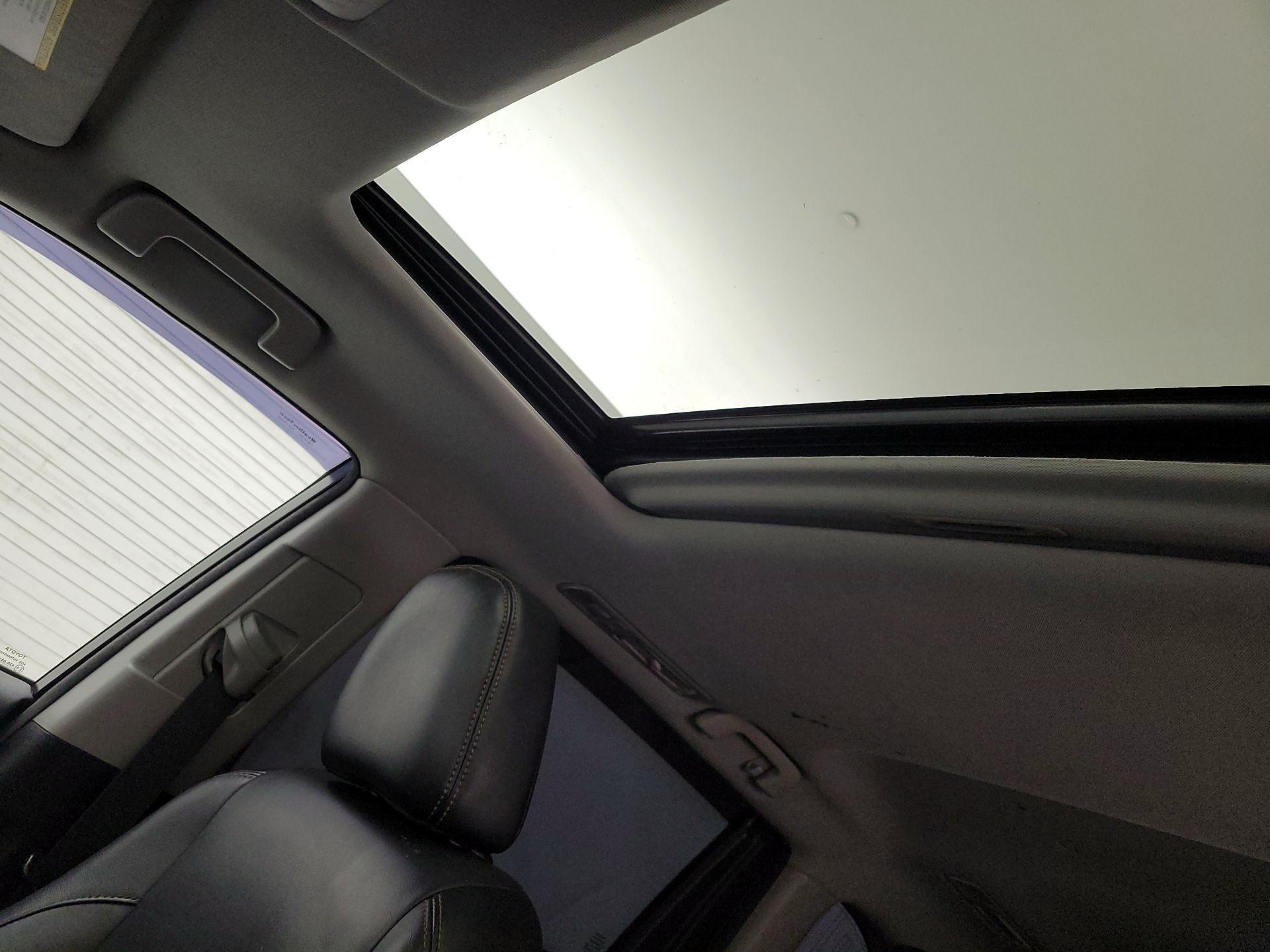 Thumbnail: 2018 Toyota Highlander - 19