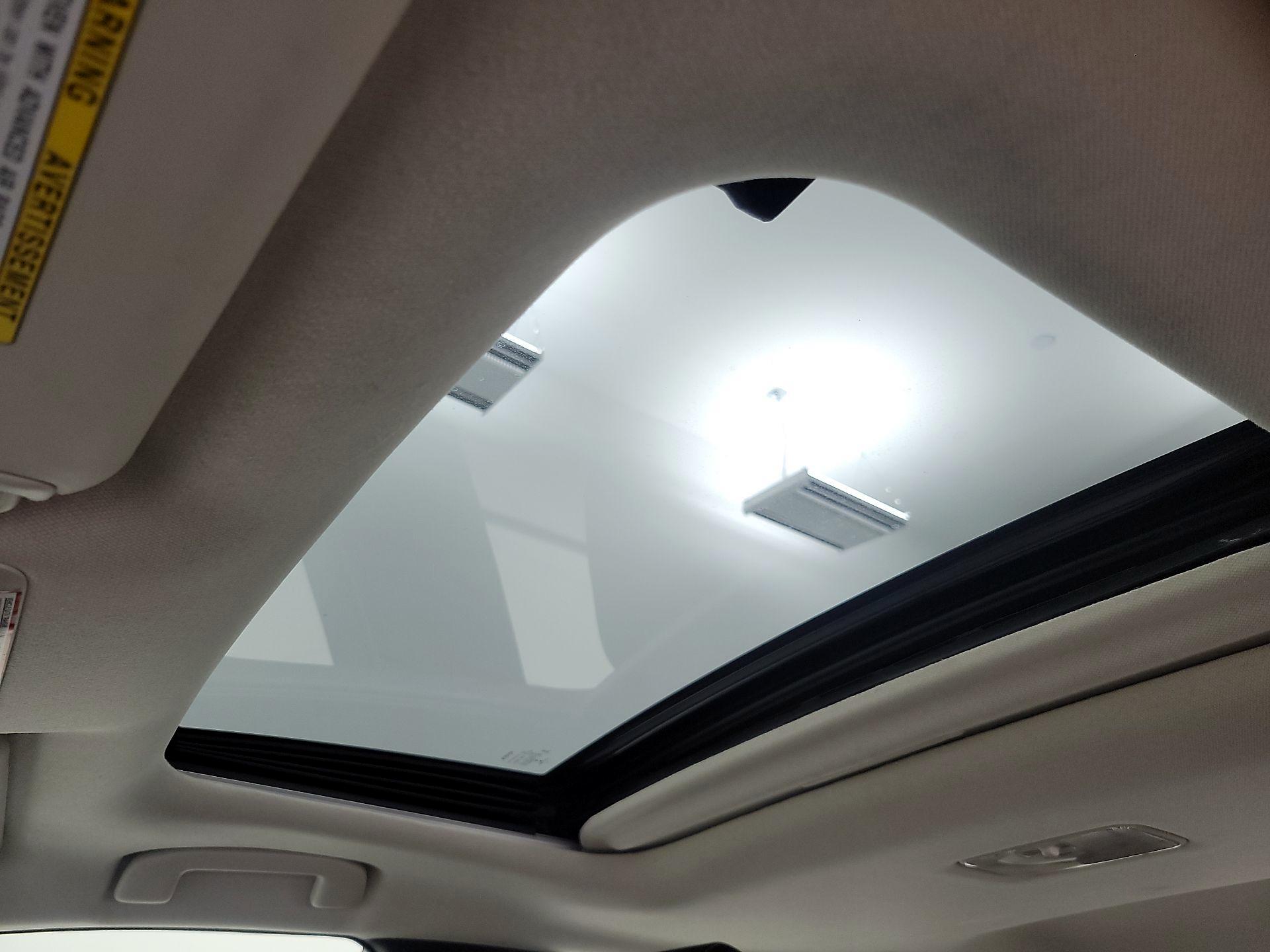 Thumbnail: 2020 Toyota Corolla - 18