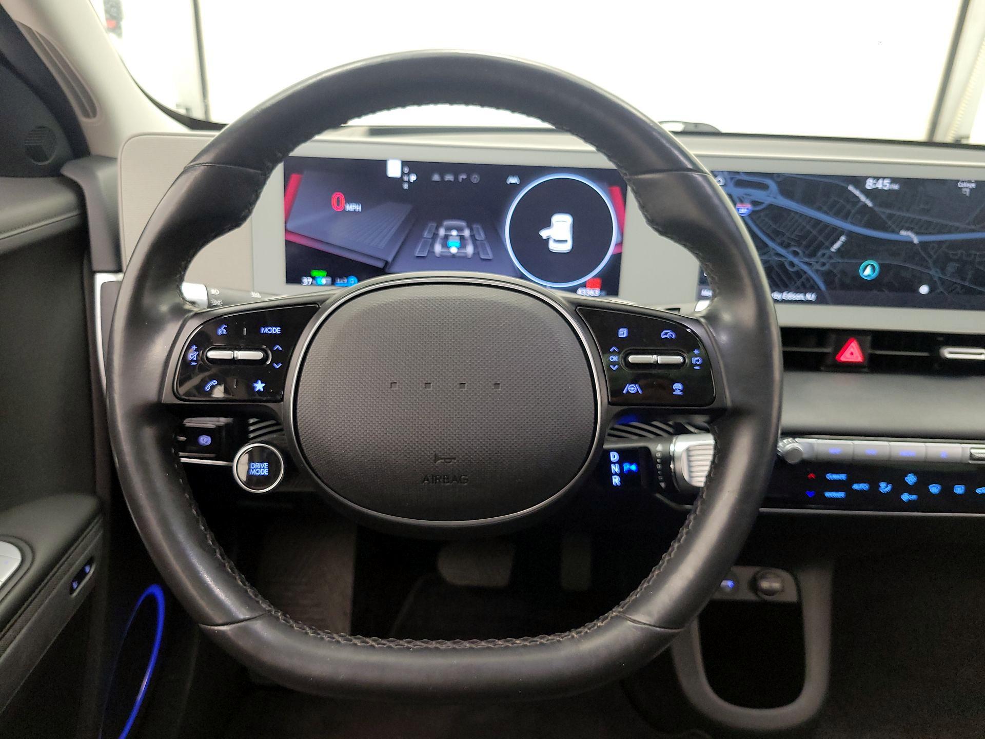 Thumbnail: 2023 Hyundai Ioniq 5 - 10