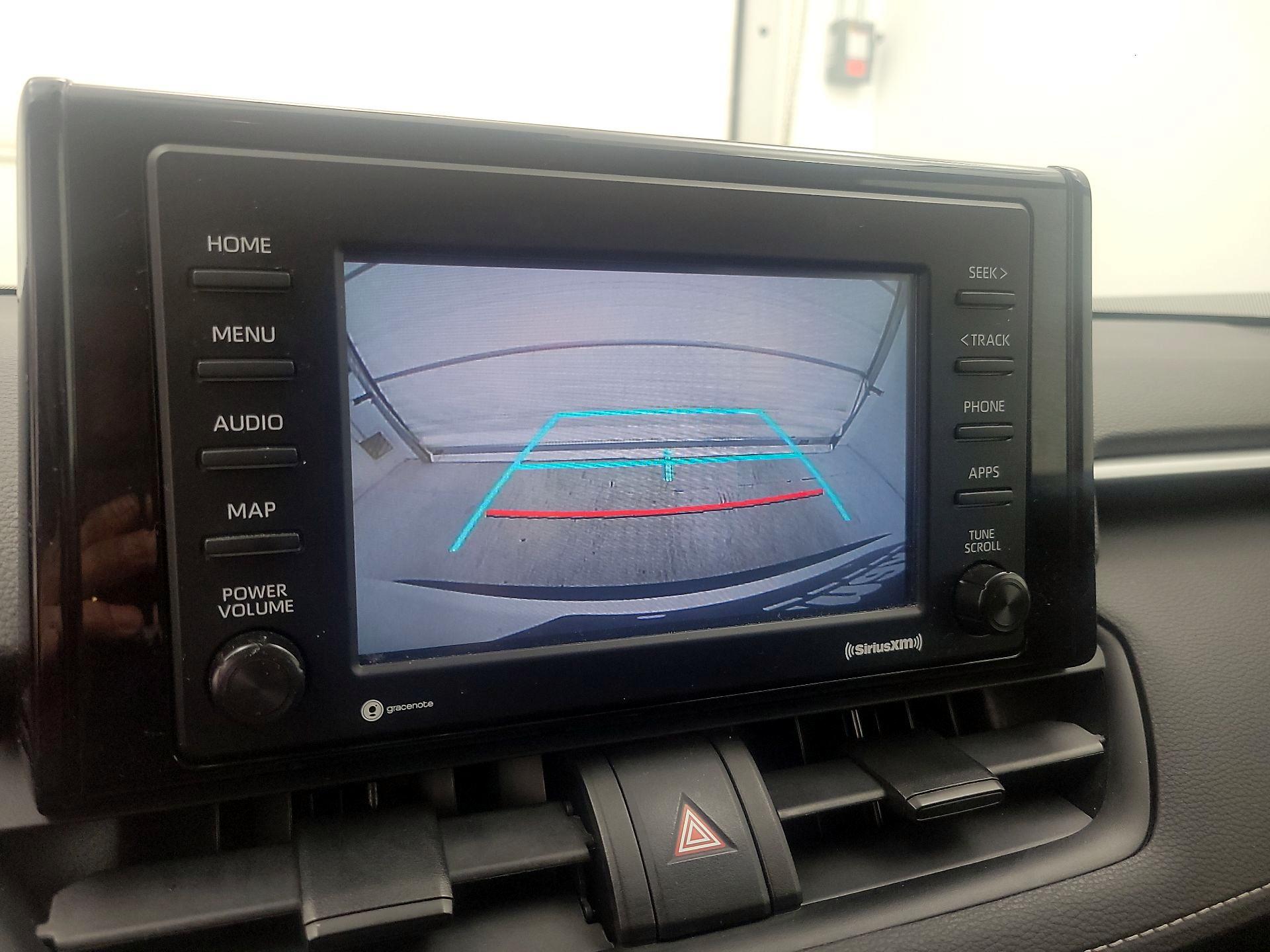 Thumbnail: 2020 Toyota RAV4 - 14