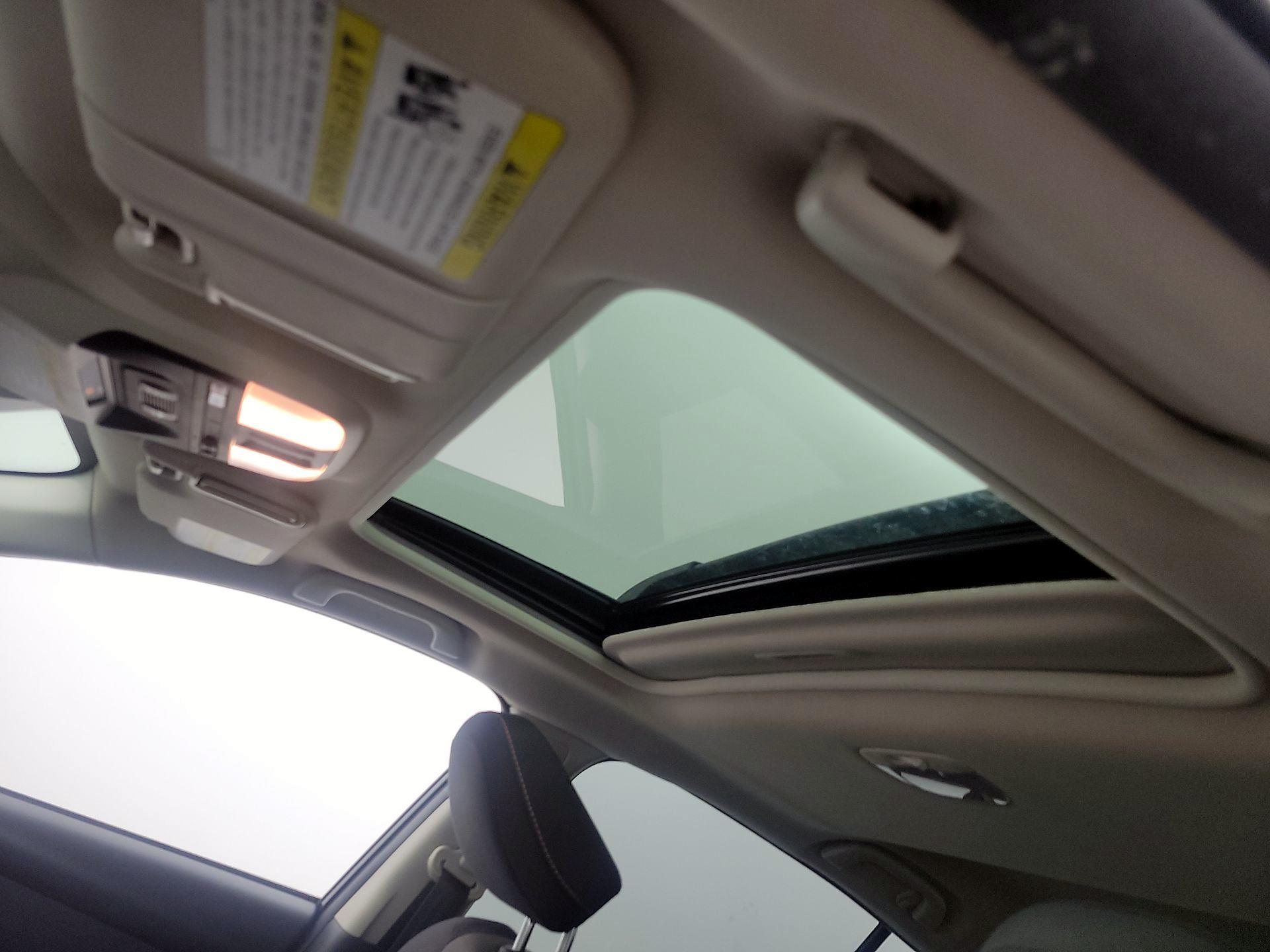 Thumbnail: 2018 Subaru Crosstrek - 18