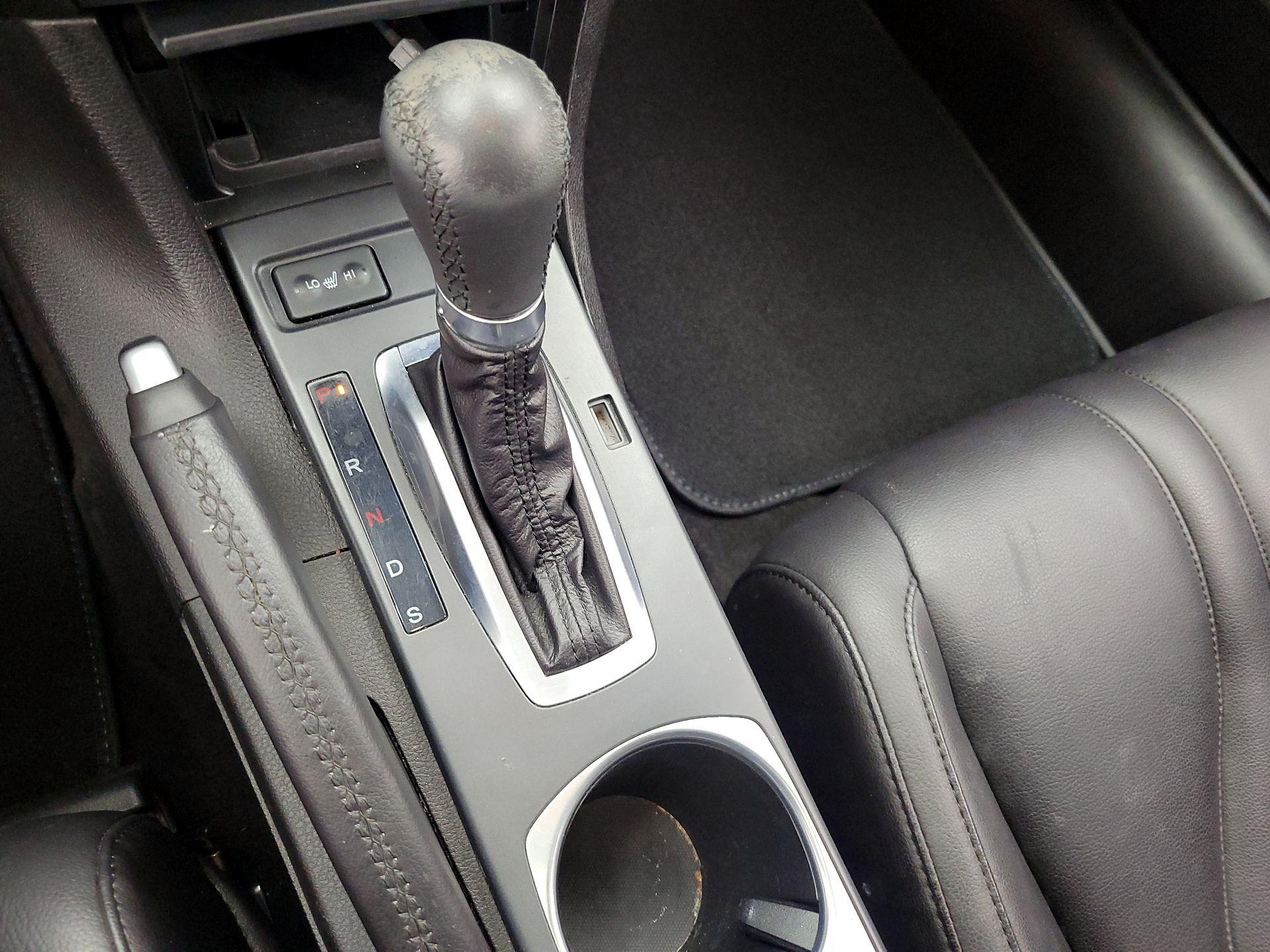 Thumbnail: 2021 Acura ILX - 17