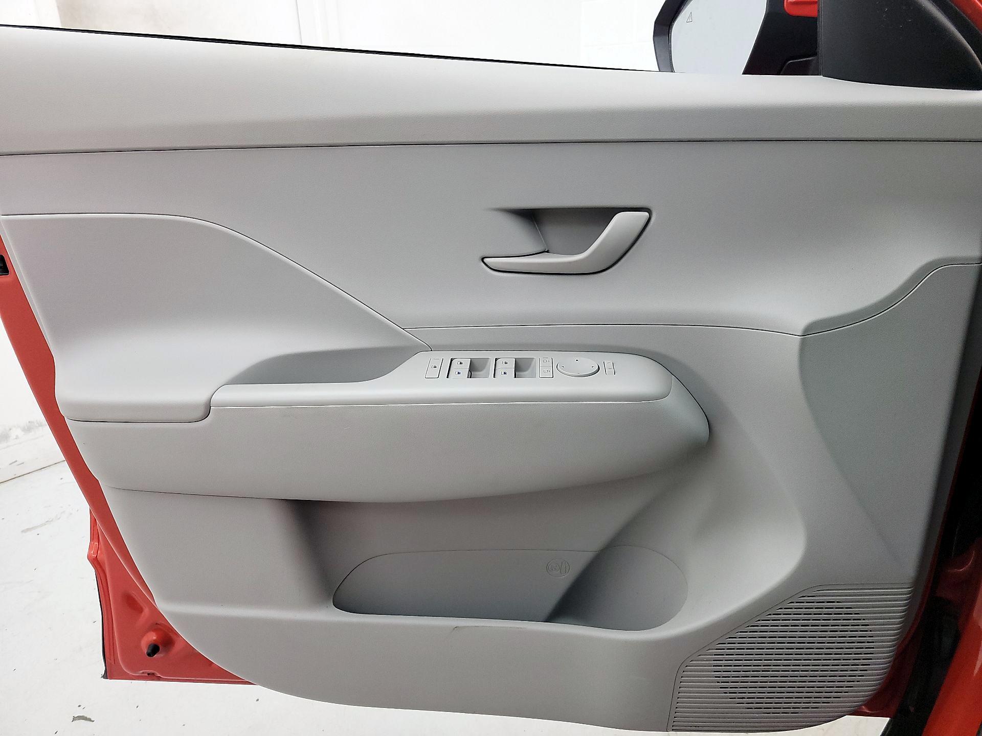 Thumbnail: 2025 Hyundai Kona - 12