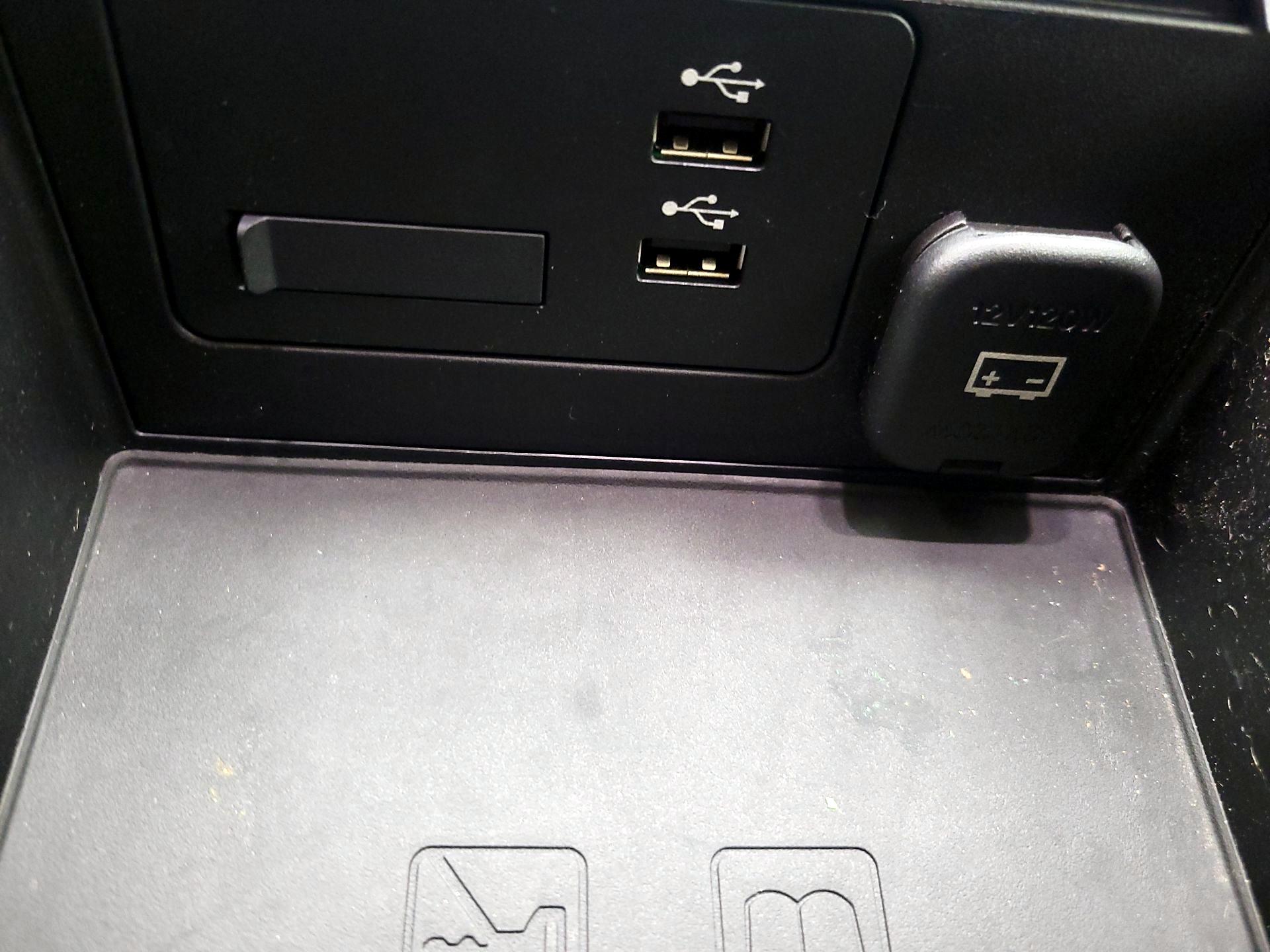 Thumbnail: 2022 Mazda Mazda3 - 18