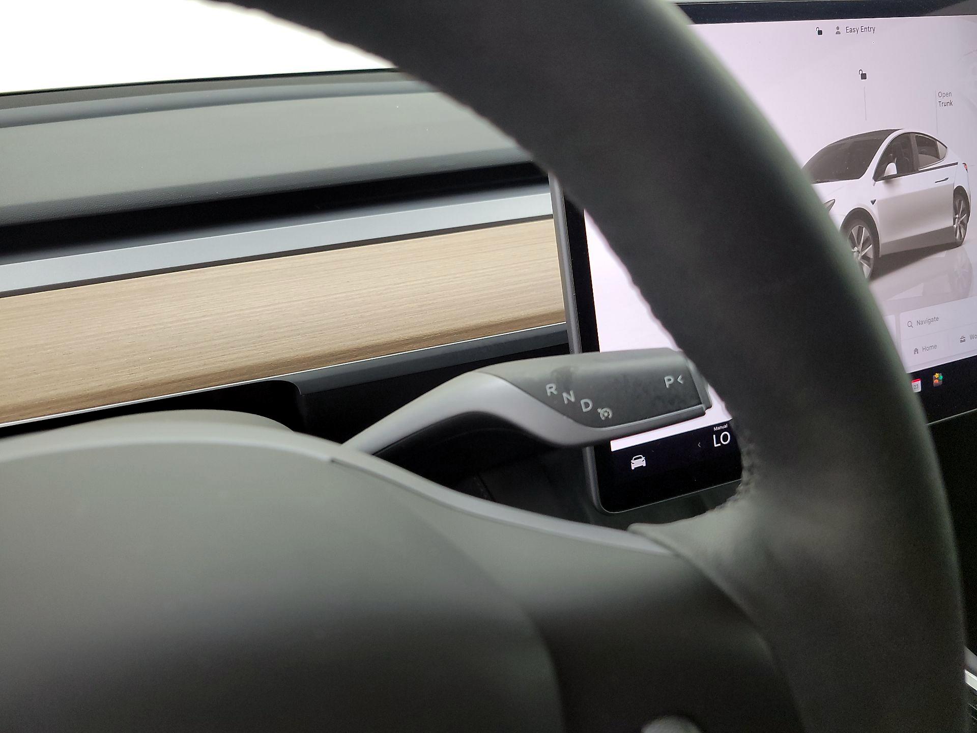 Thumbnail: 2023 Tesla Model Y - 17