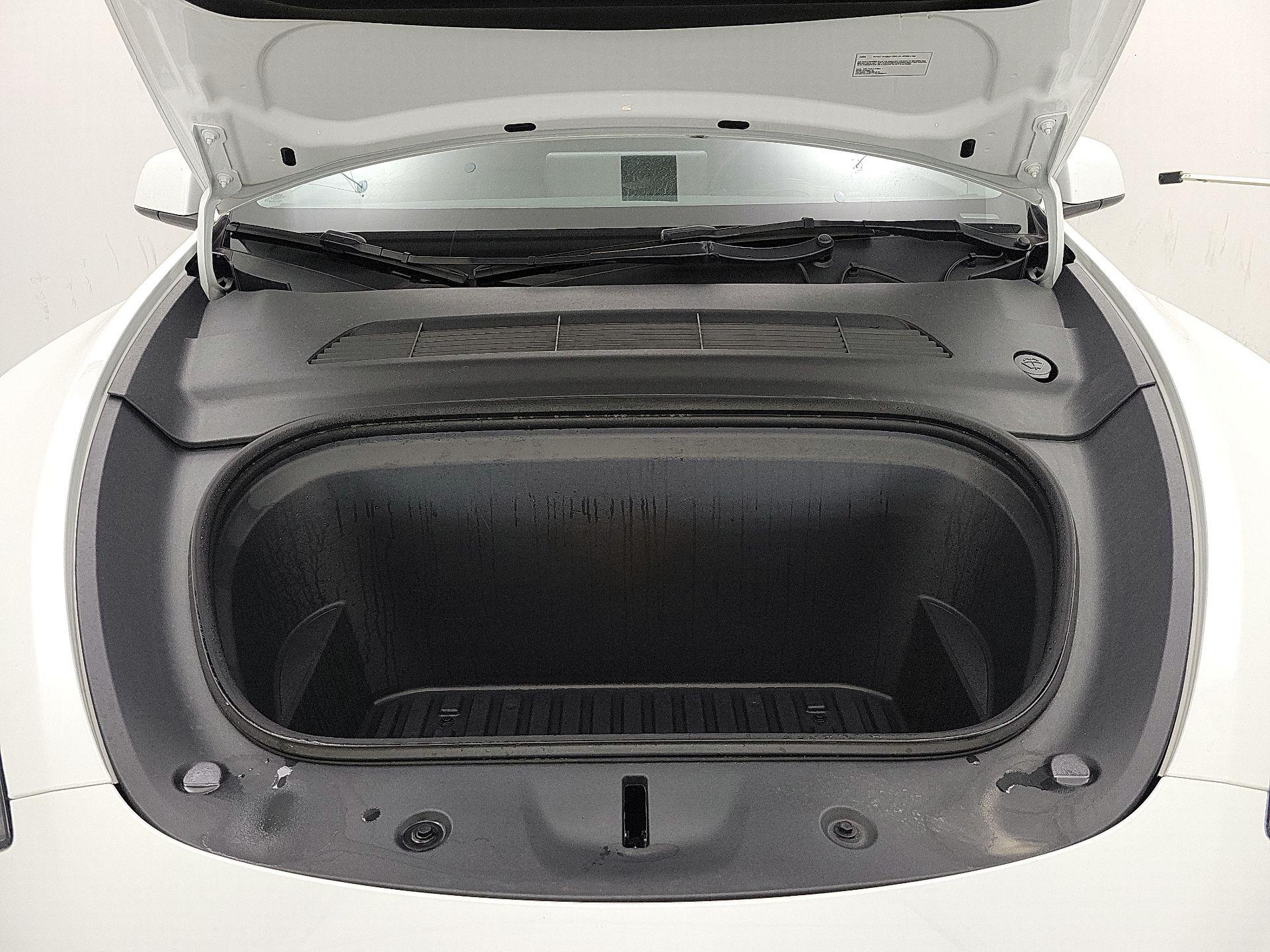 Thumbnail: 2023 Tesla Model Y - 20