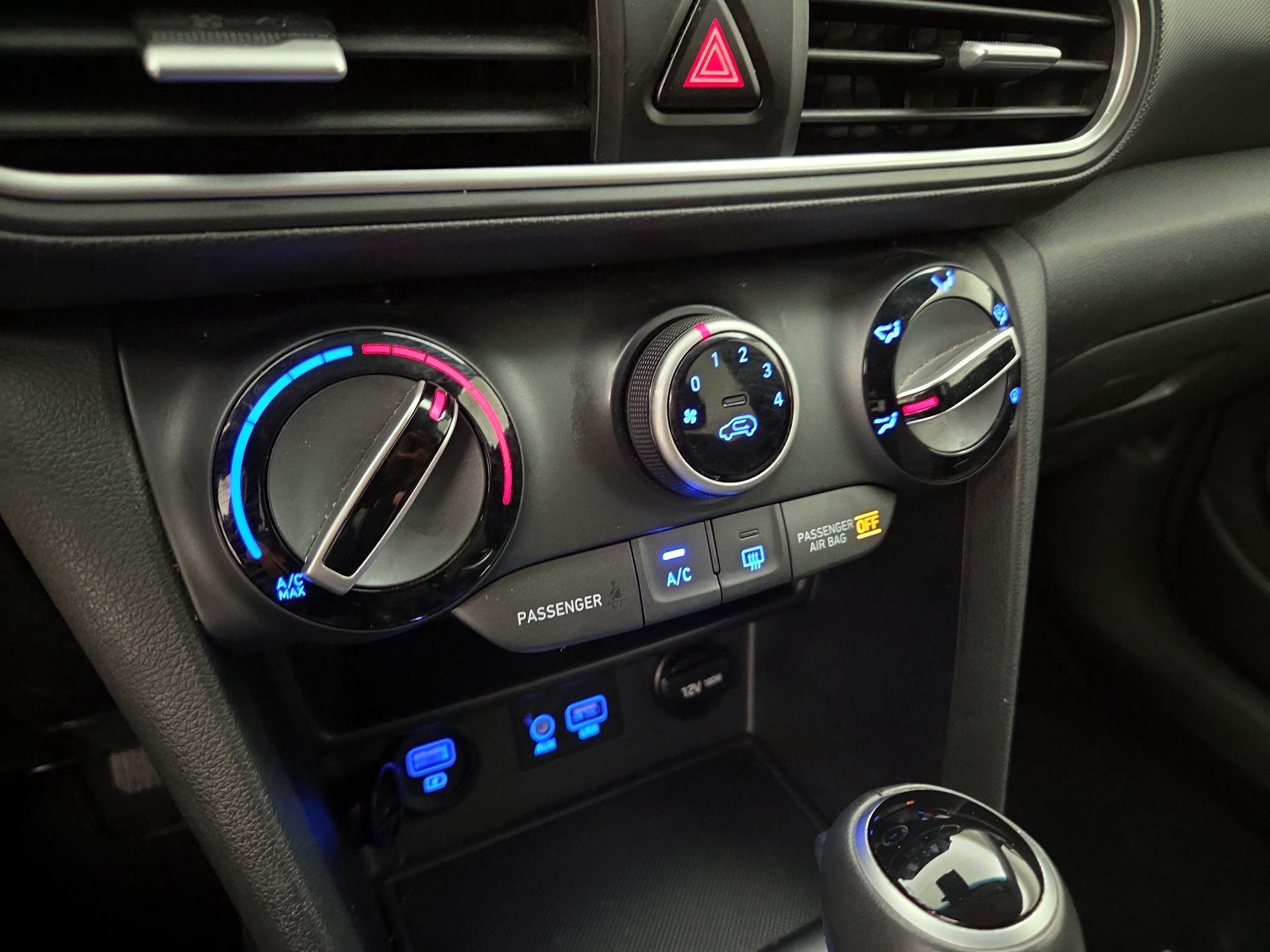 Thumbnail: 2019 Hyundai Kona - 16