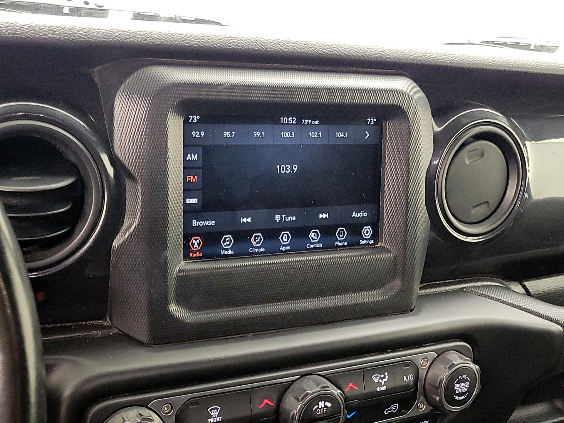 Thumbnail: 2022 Jeep Gladiator - 15