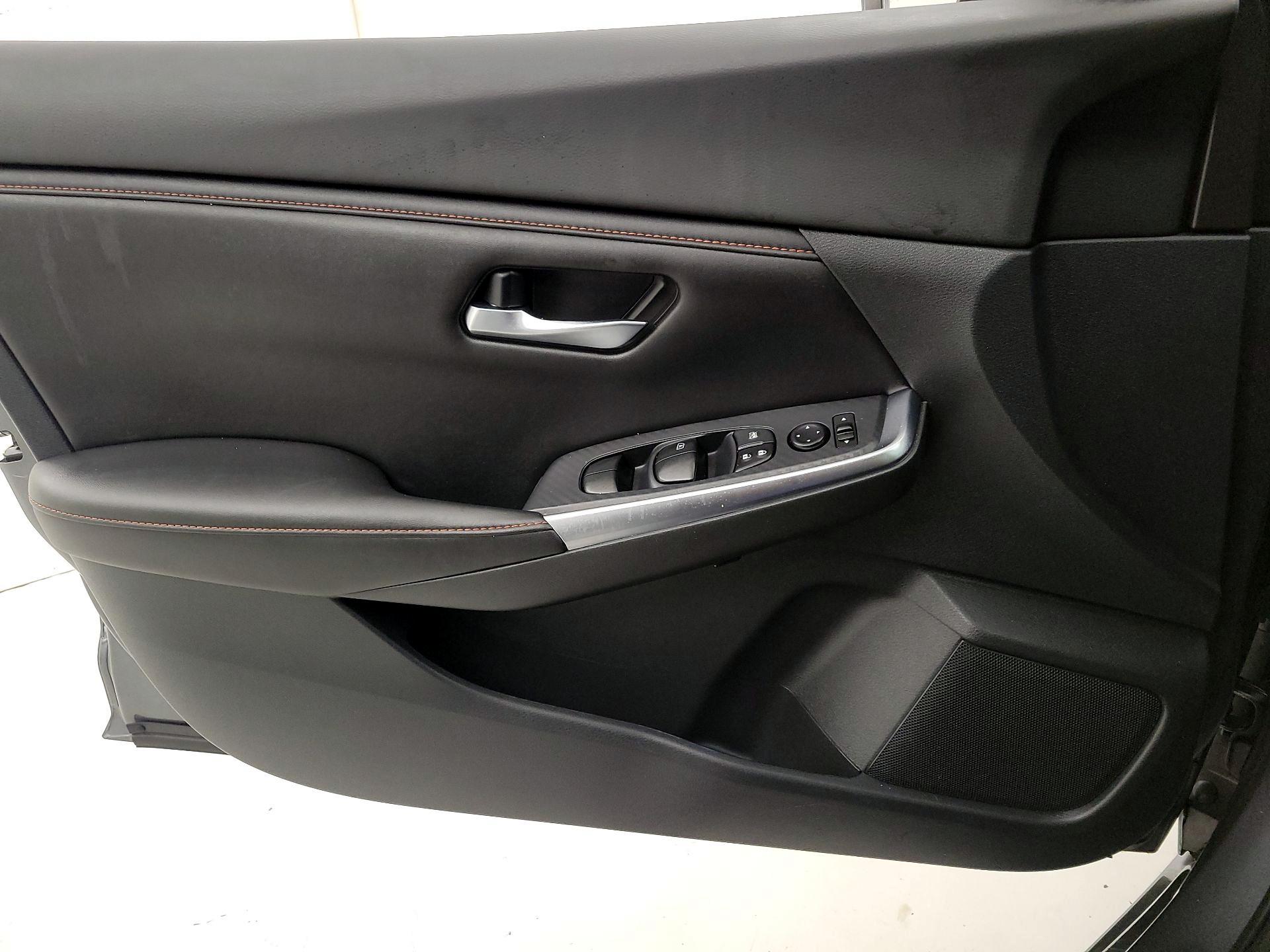 Thumbnail: 2022 Nissan Sentra - 12