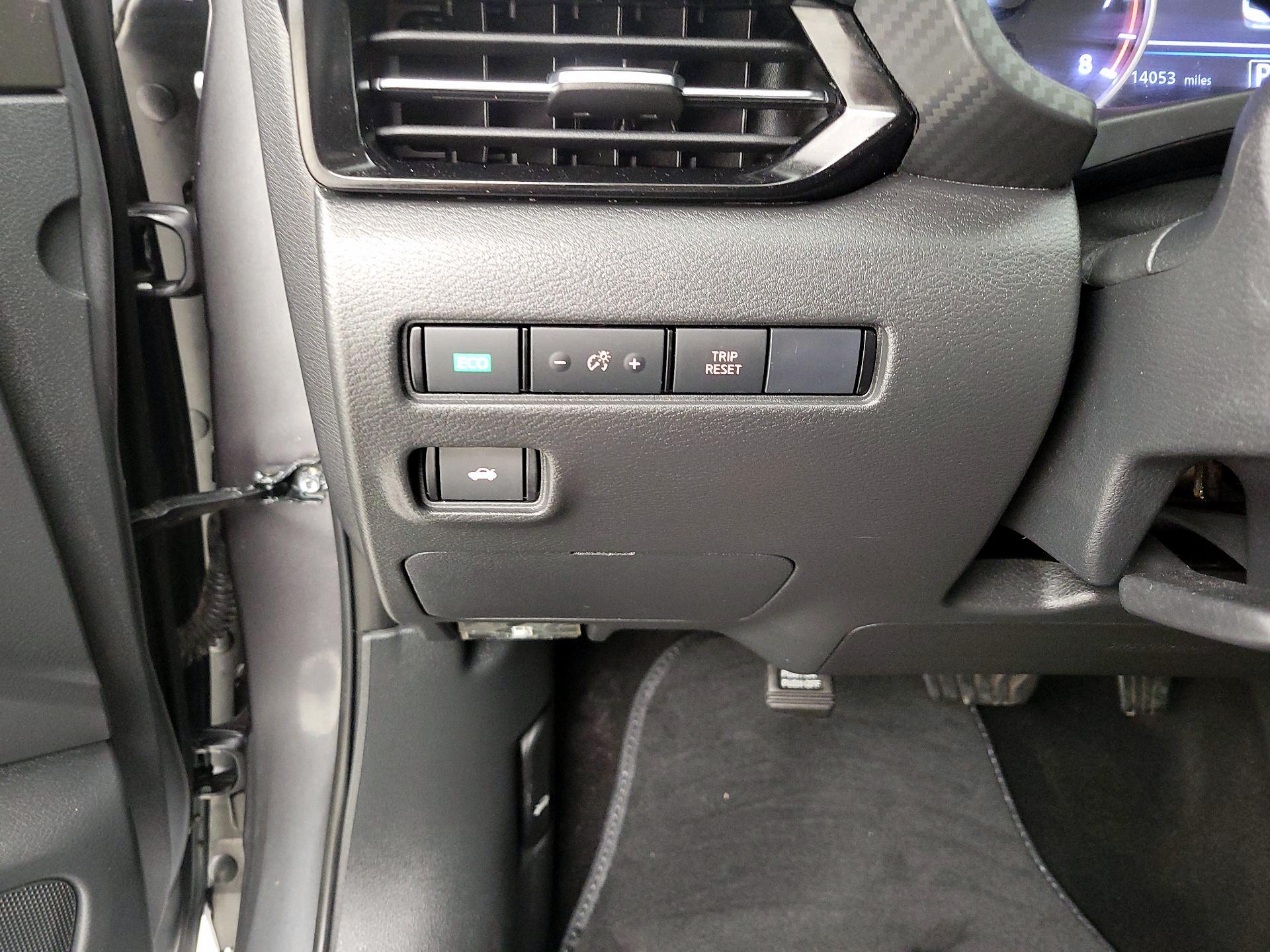 Thumbnail: 2022 Nissan Sentra - 13