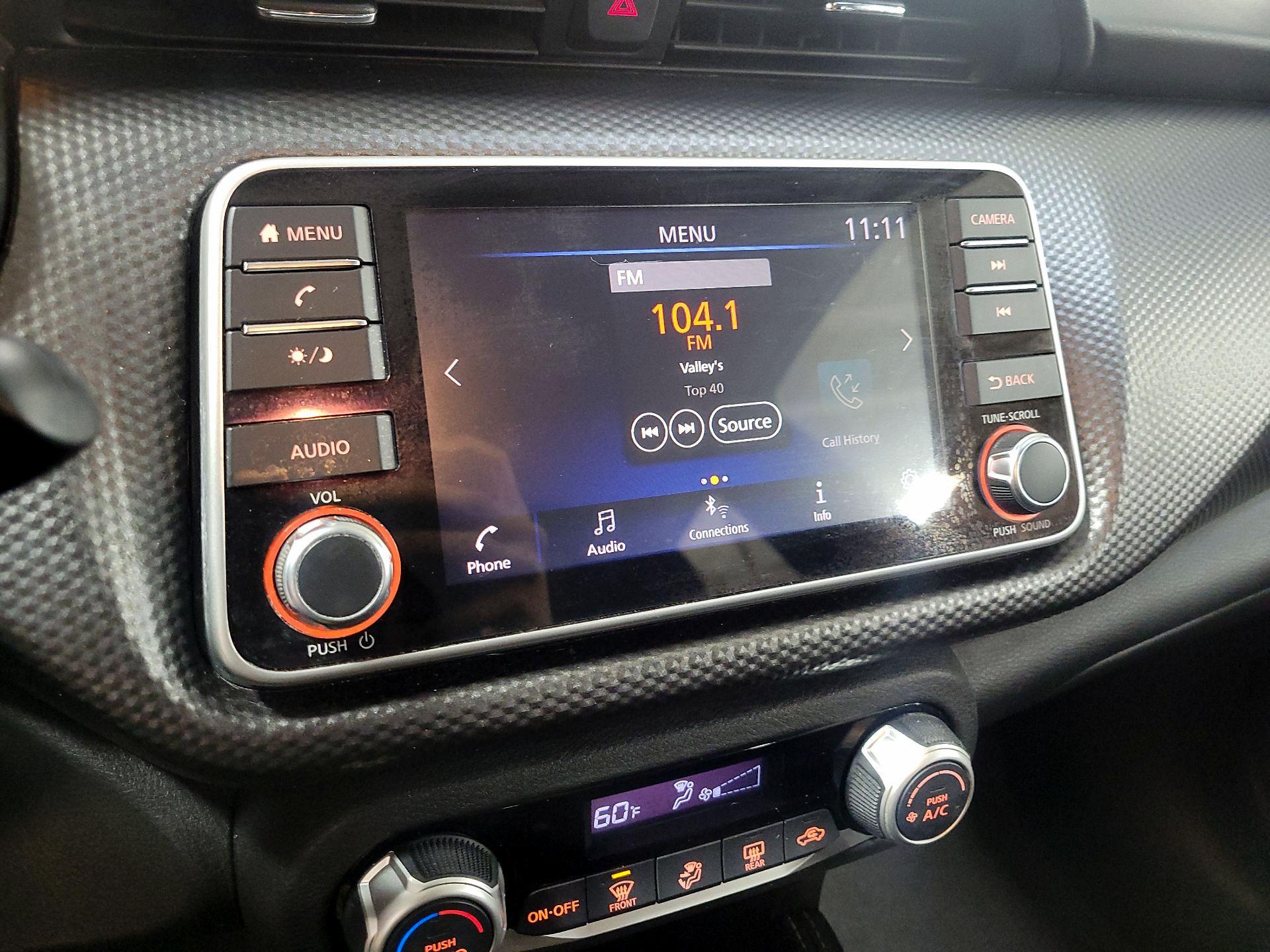 Thumbnail: 2020 Nissan Kicks - 14