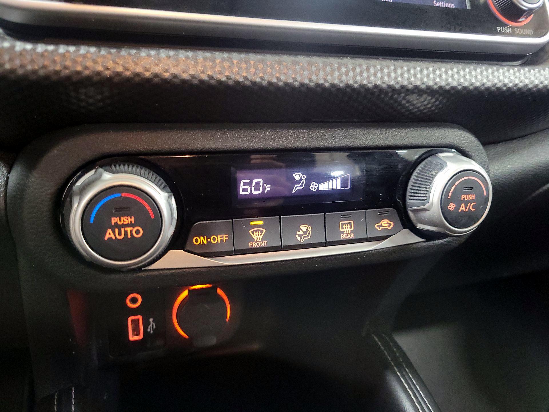 Thumbnail: 2020 Nissan Kicks - 15