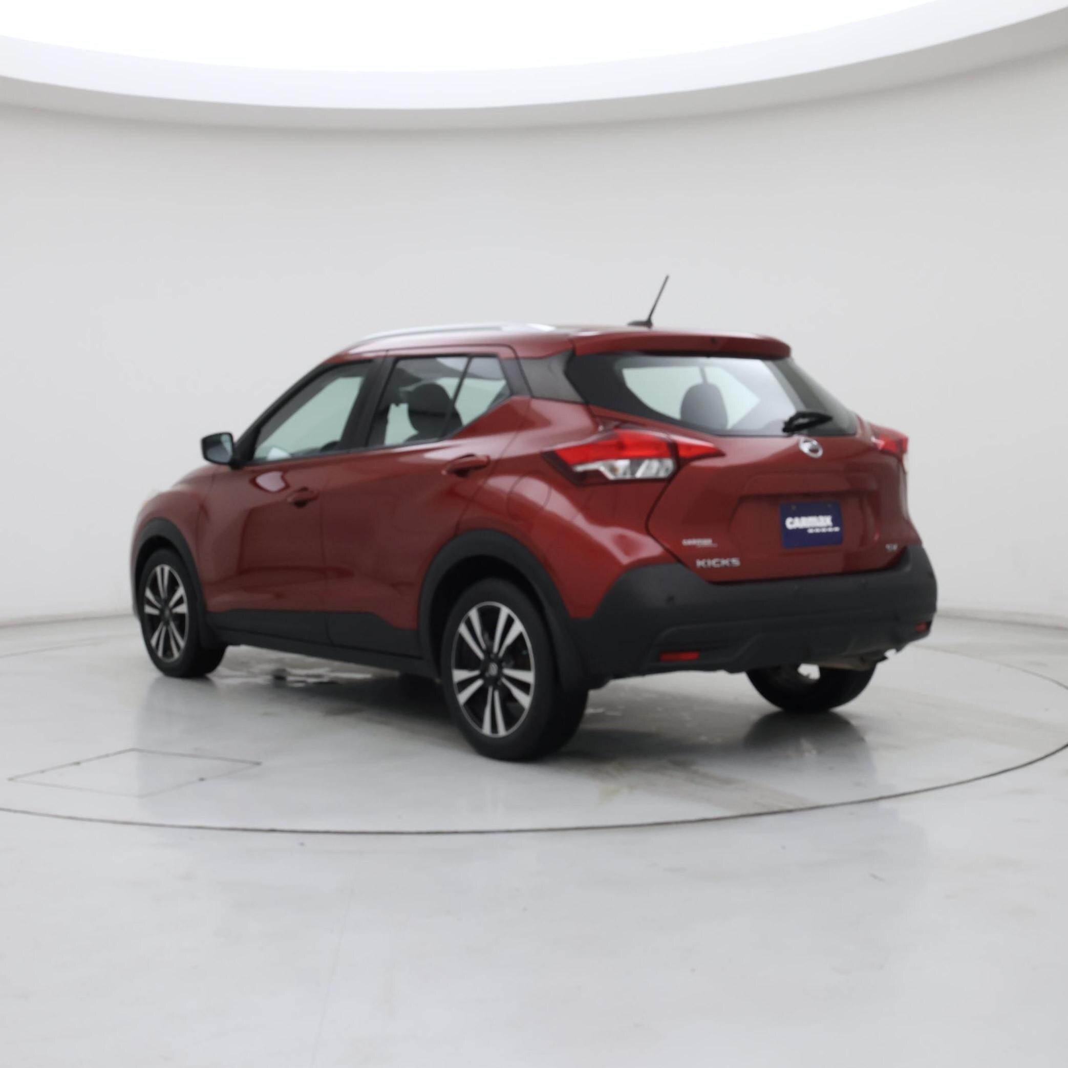 Thumbnail: 2020 Nissan Kicks - 2