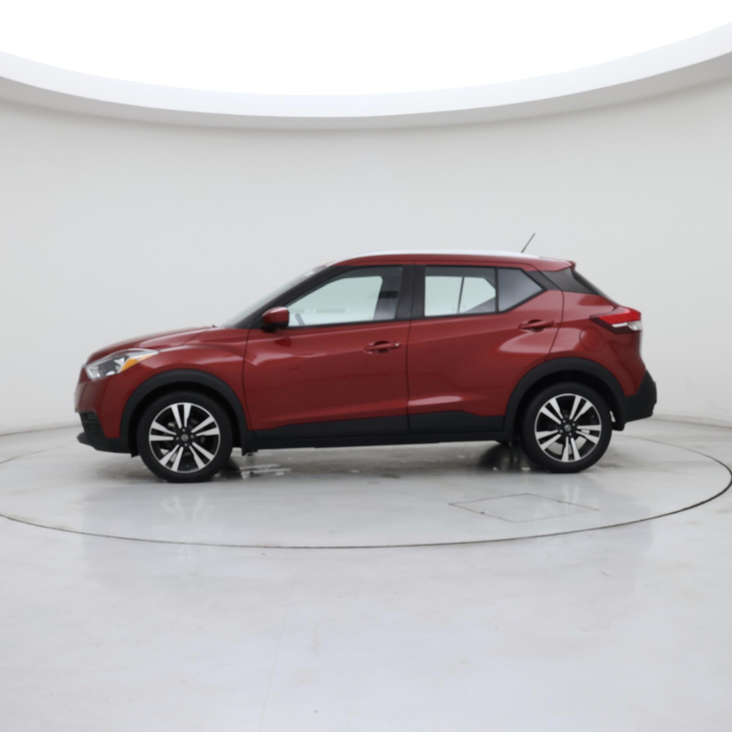 Thumbnail: 2020 Nissan Kicks - 3