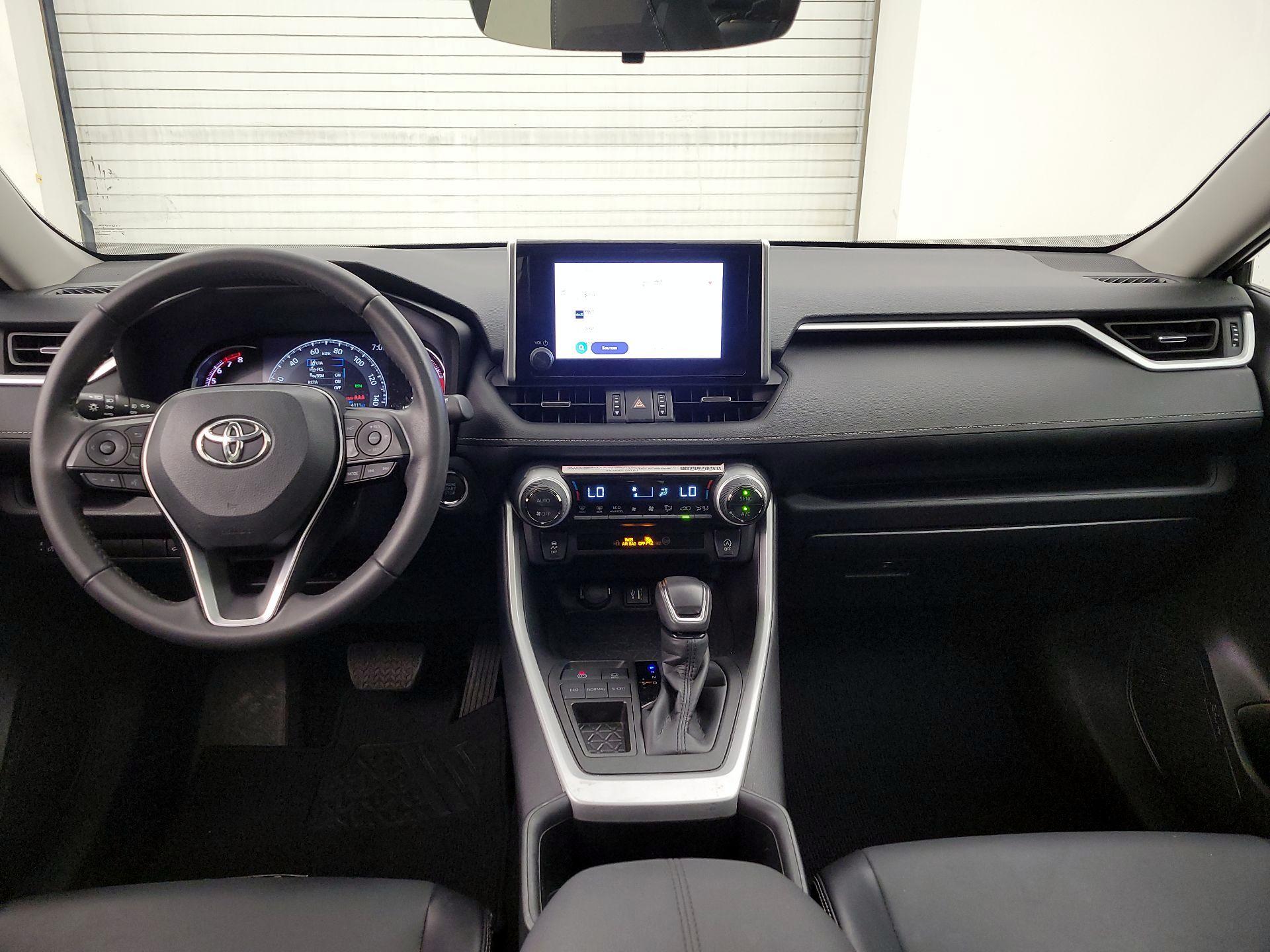 Thumbnail: 2024 Toyota RAV4 - 9