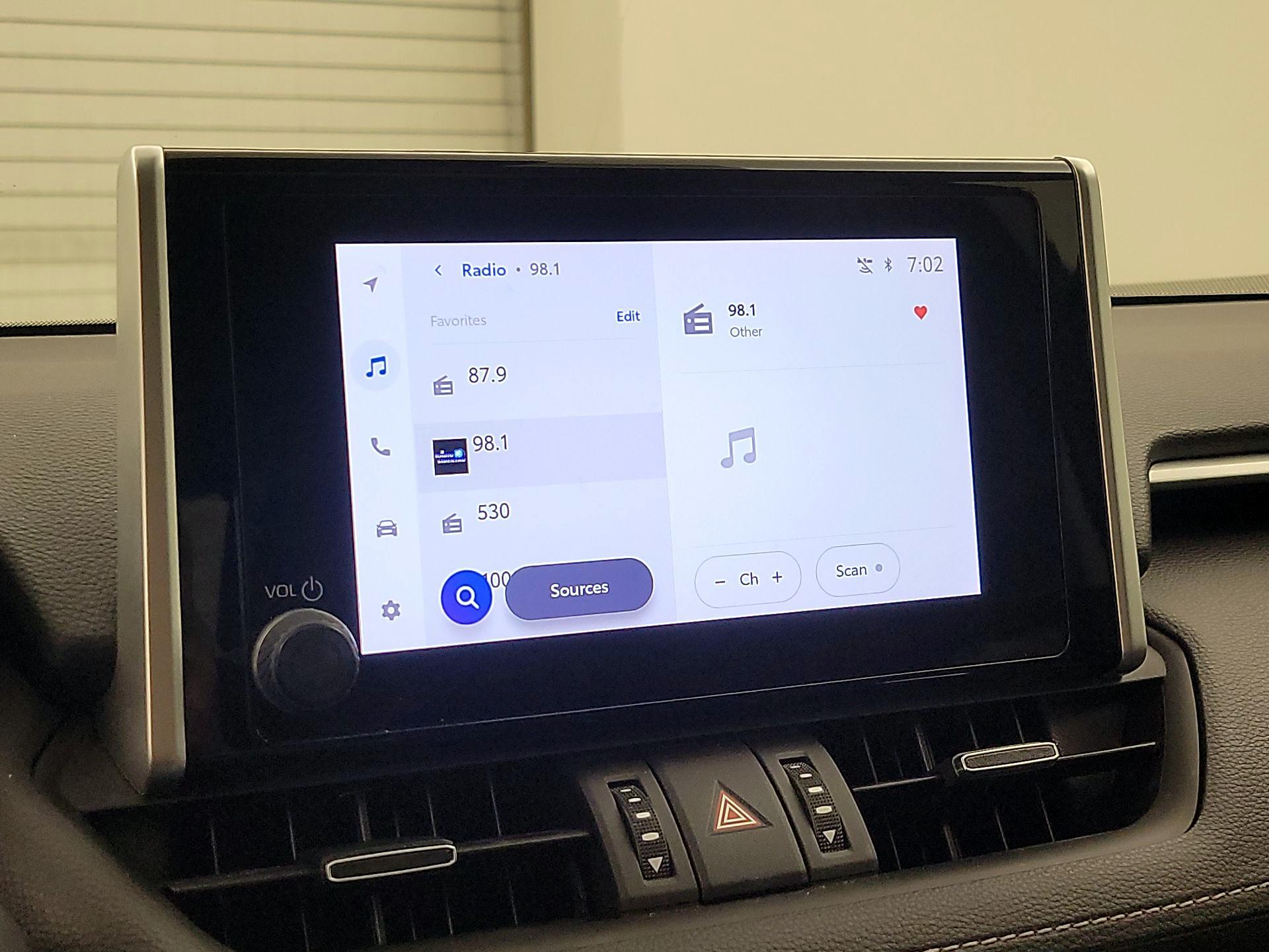 Thumbnail: 2024 Toyota RAV4 - 15