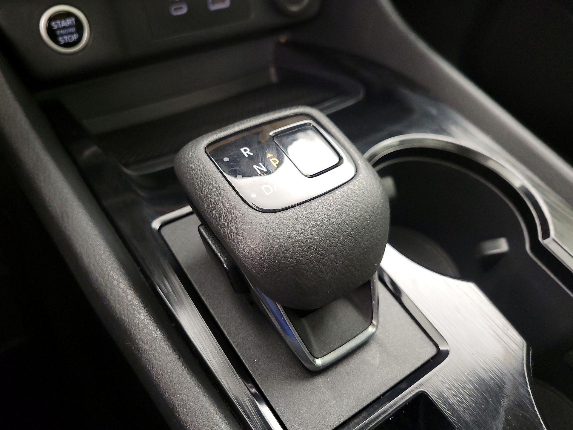 Thumbnail: 2022 Nissan Rogue - 17