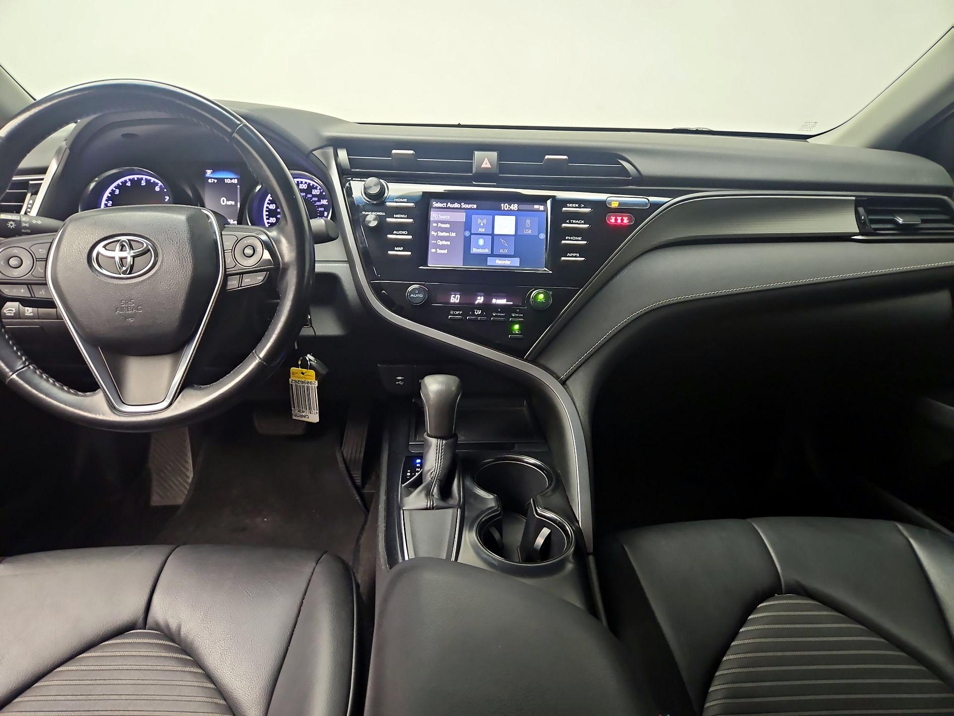 Thumbnail: 2019 Toyota Camry - 9