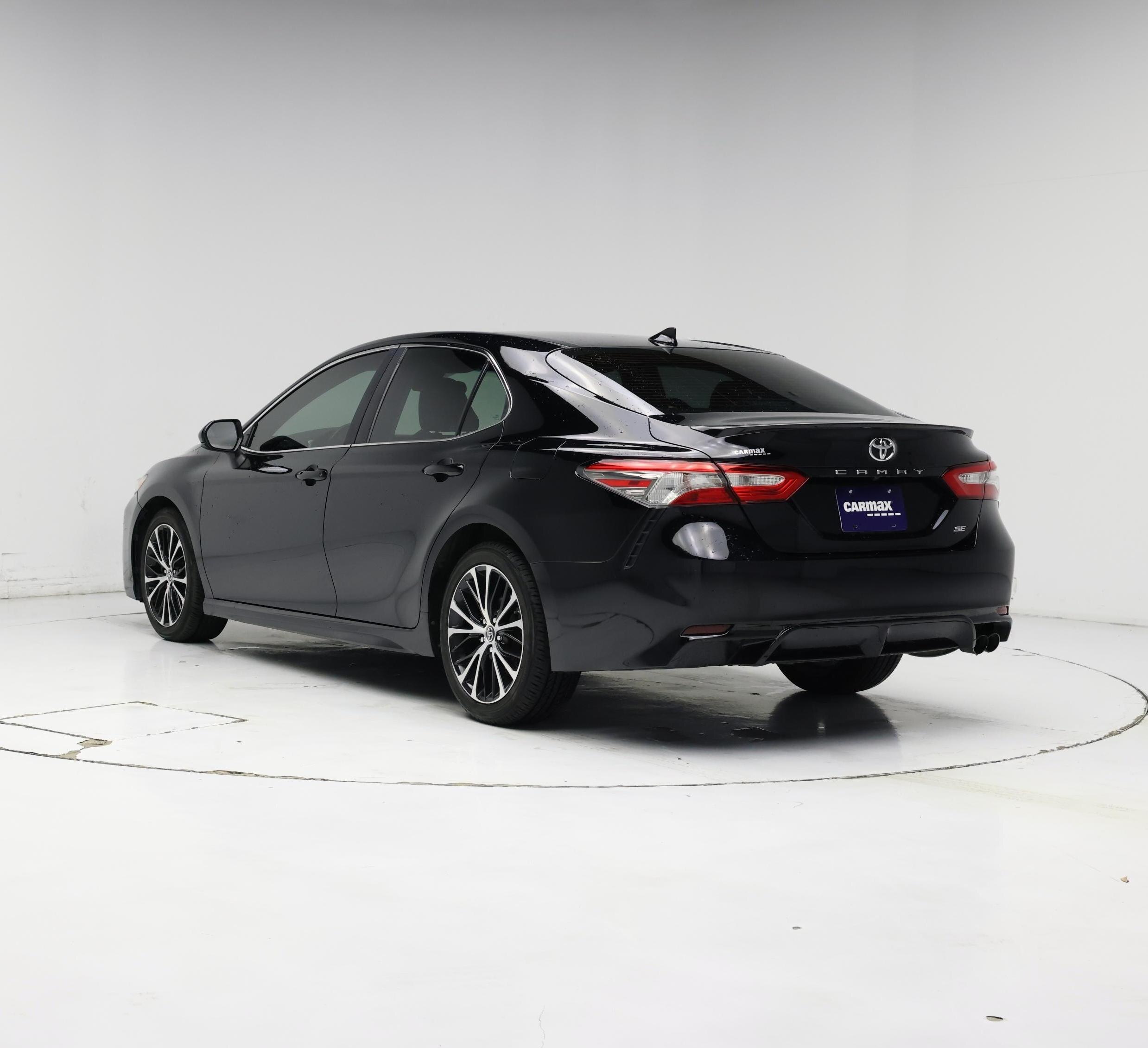 Thumbnail: 2019 Toyota Camry - 2