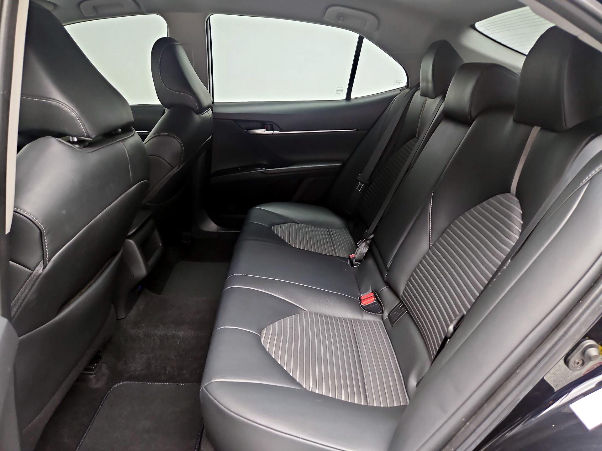 Thumbnail: 2019 Toyota Camry - 19