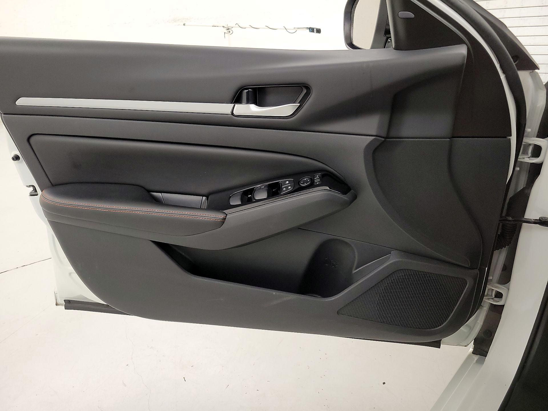 Thumbnail: 2024 Nissan Altima - 12