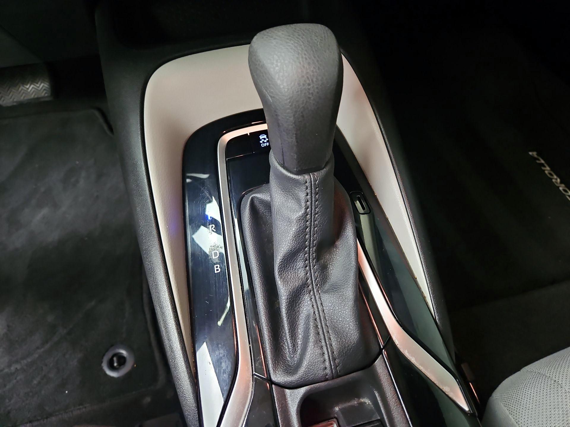 Thumbnail: 2021 Toyota Corolla - 17