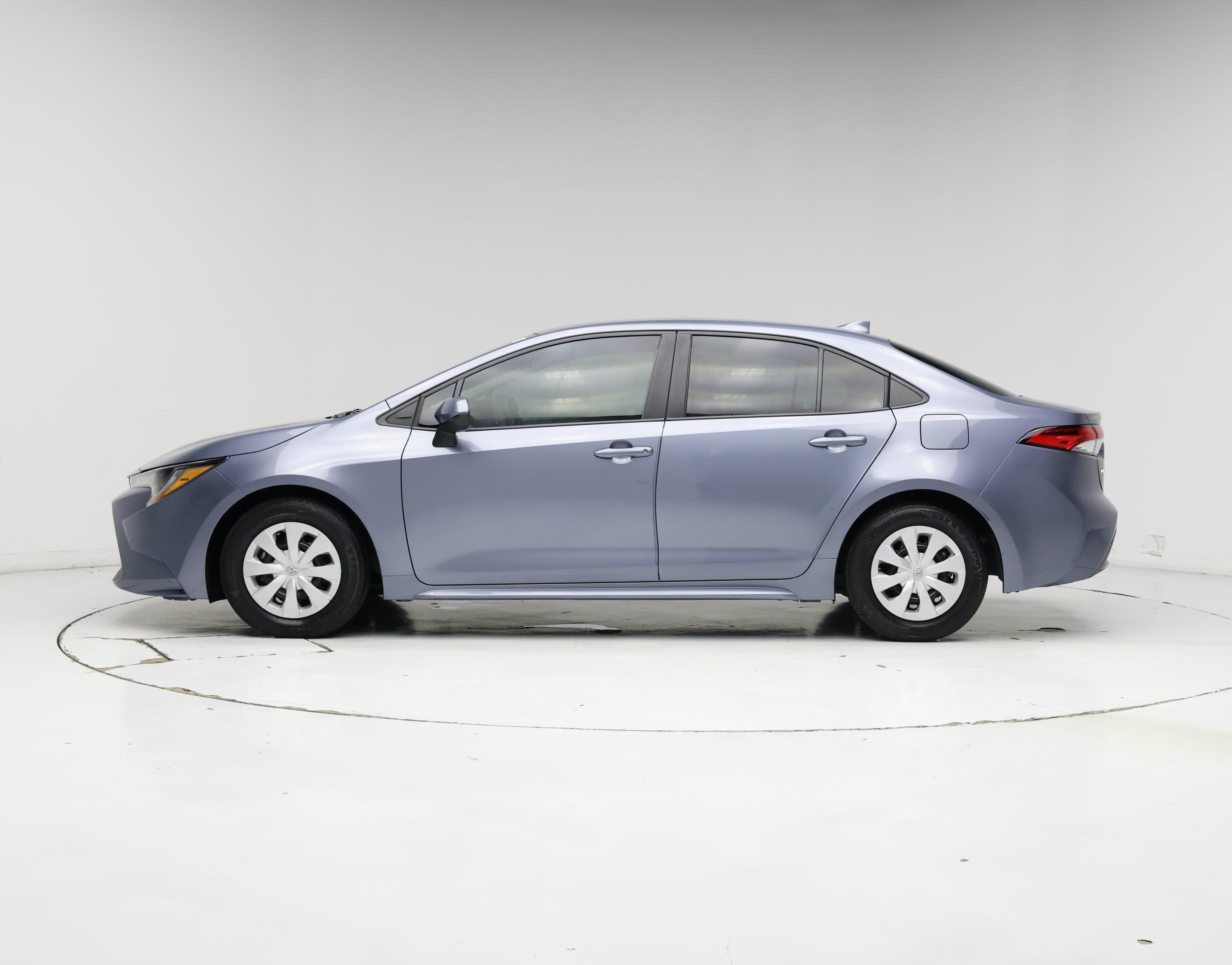 Thumbnail: 2021 Toyota Corolla - 3