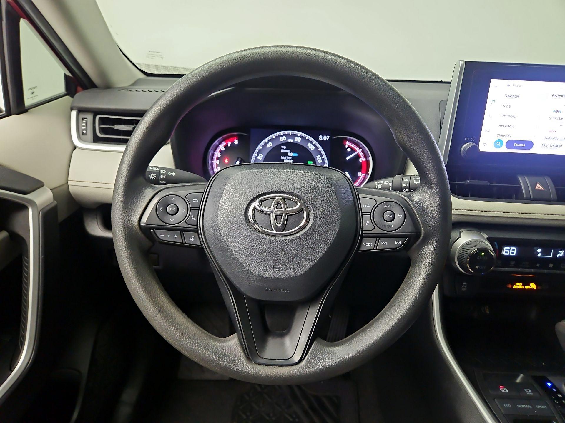 Thumbnail: 2023 Toyota RAV4 - 10