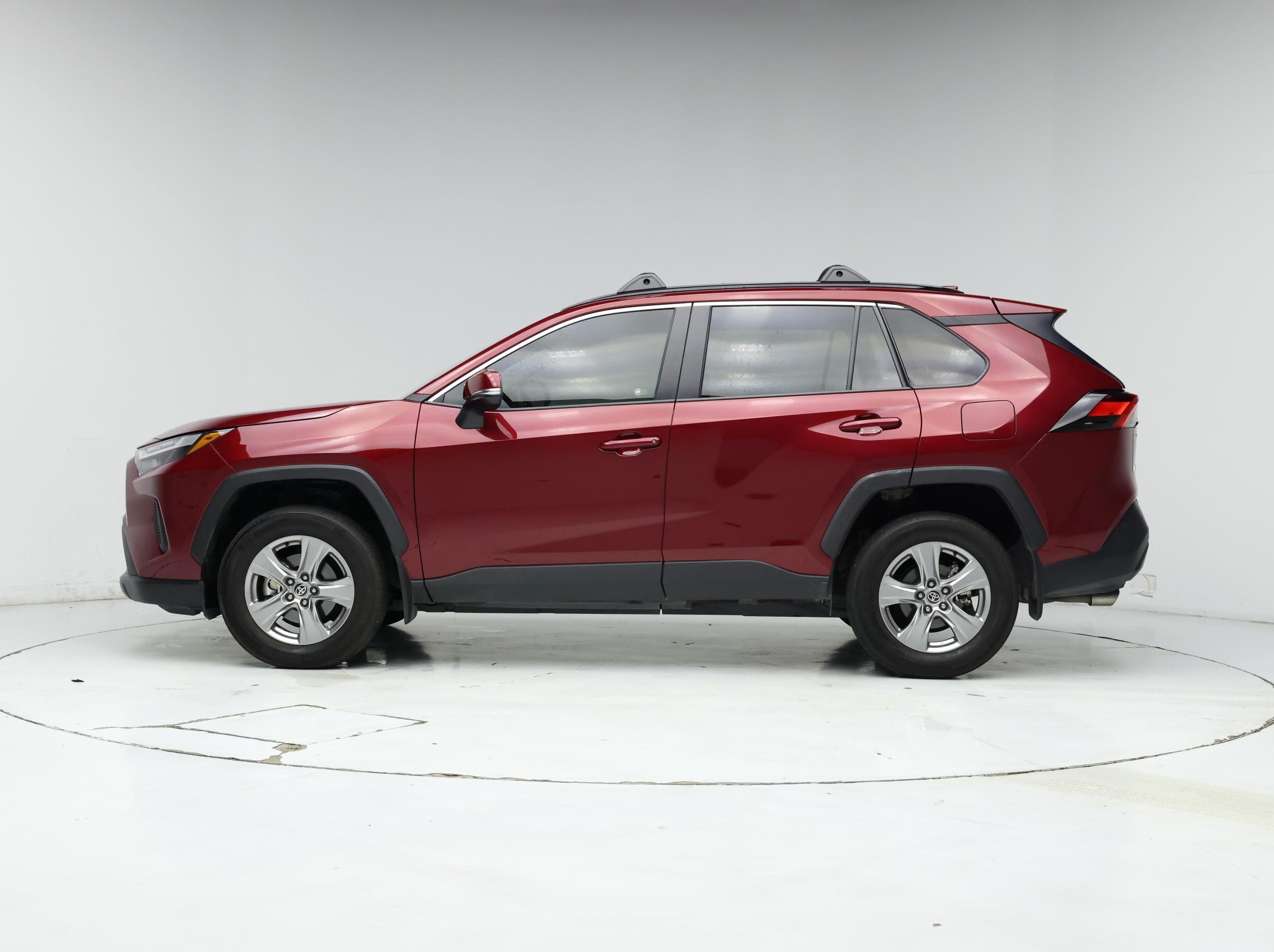 Thumbnail: 2023 Toyota RAV4 - 3