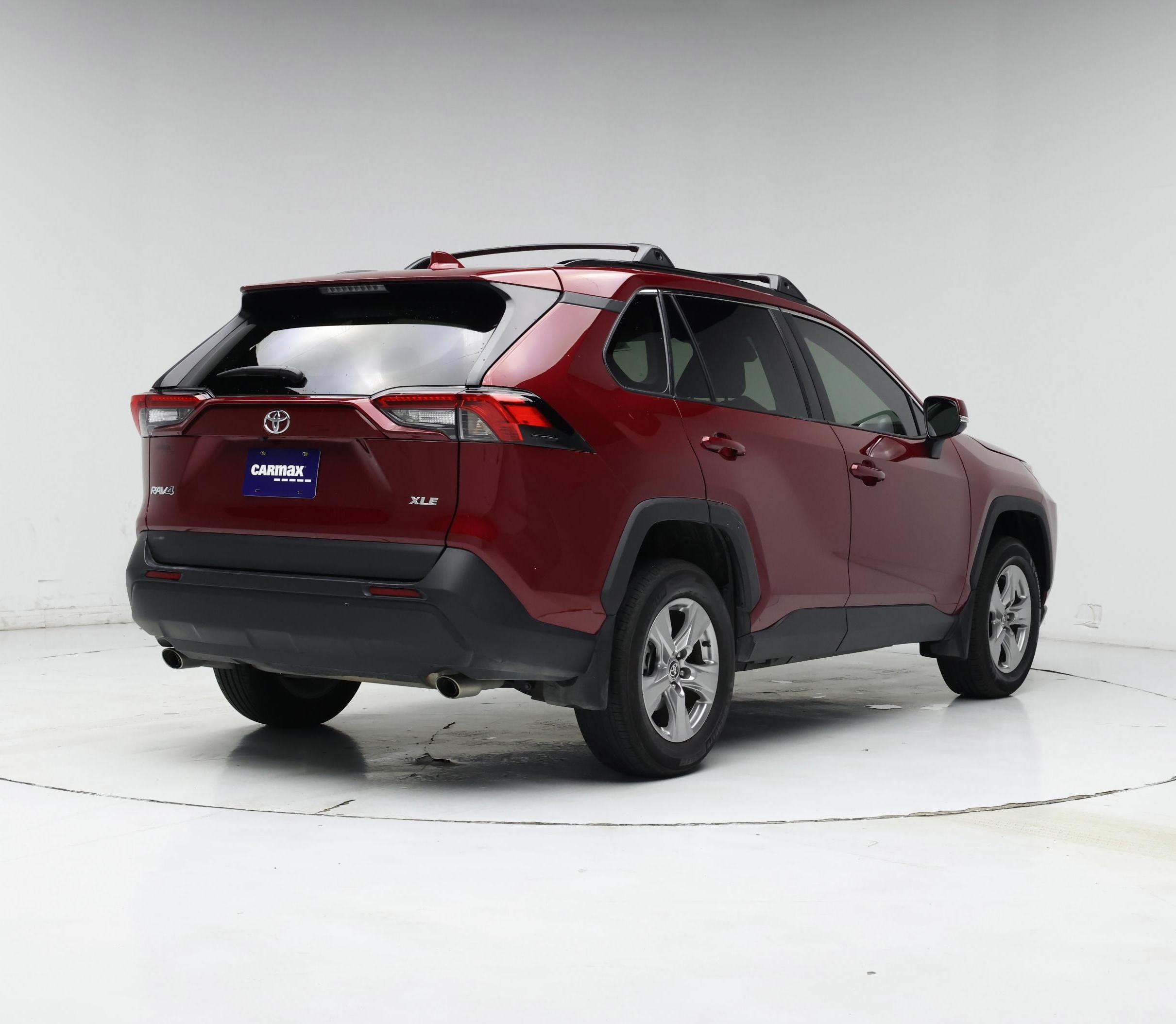 Thumbnail: 2023 Toyota RAV4 - 8