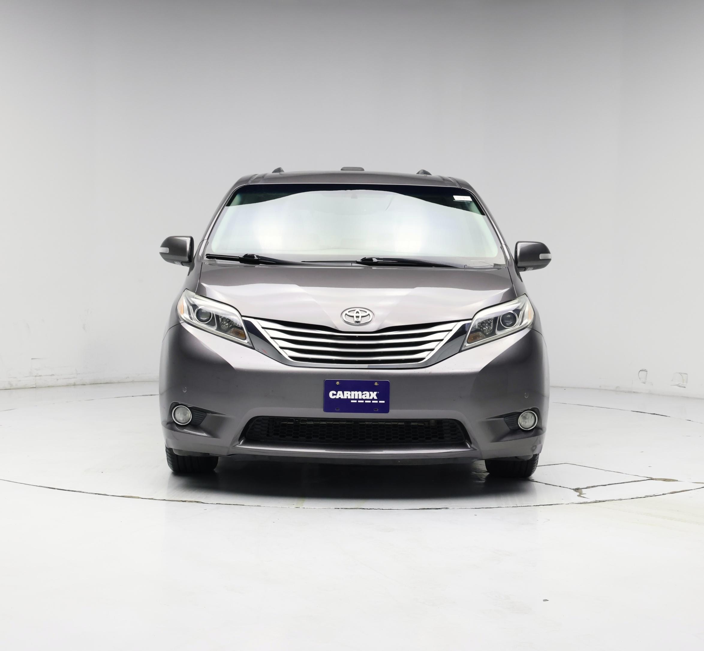 Thumbnail: 2016 Toyota Sienna - 5