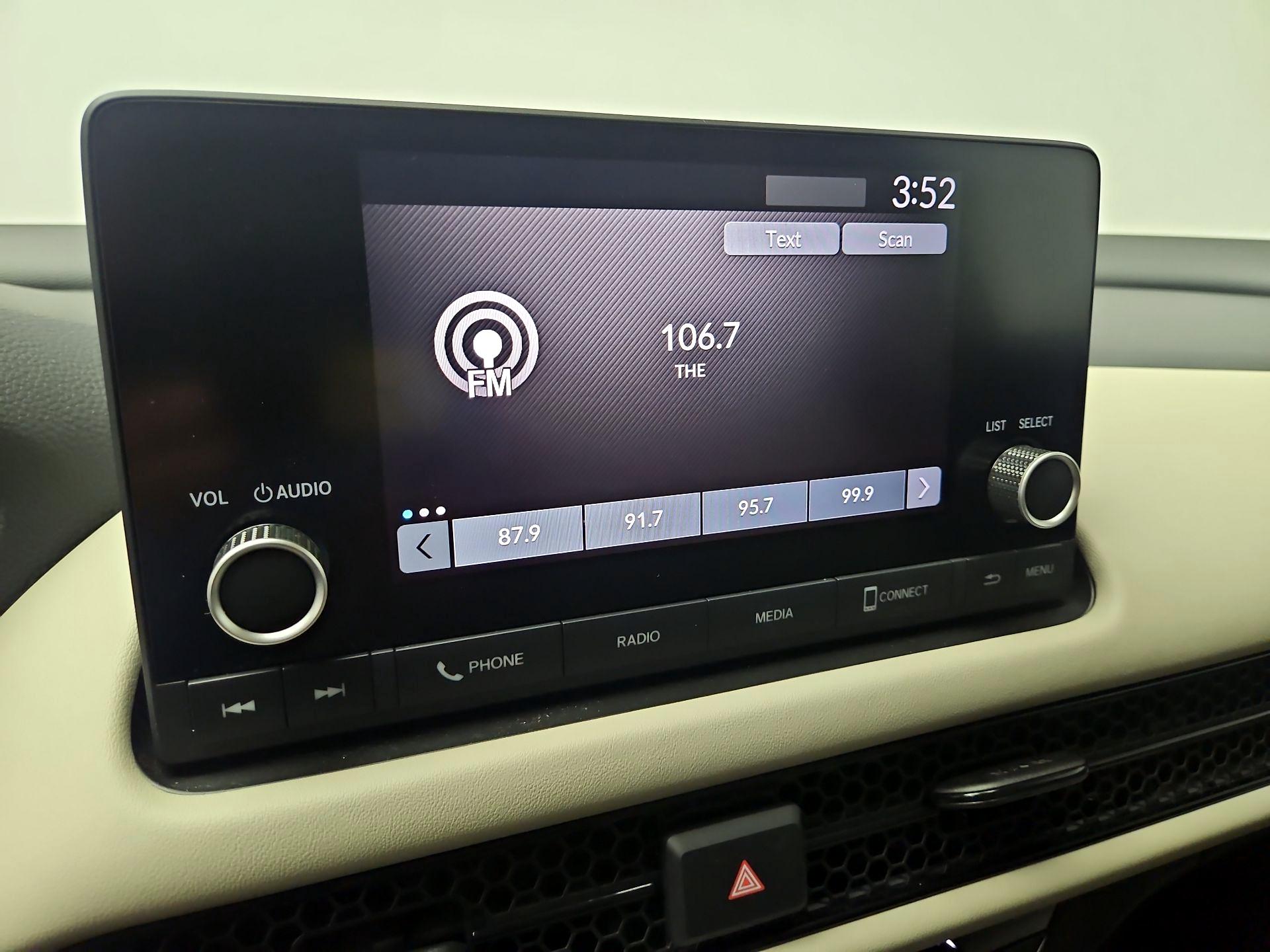 Thumbnail: 2025 Honda HR-V - 15