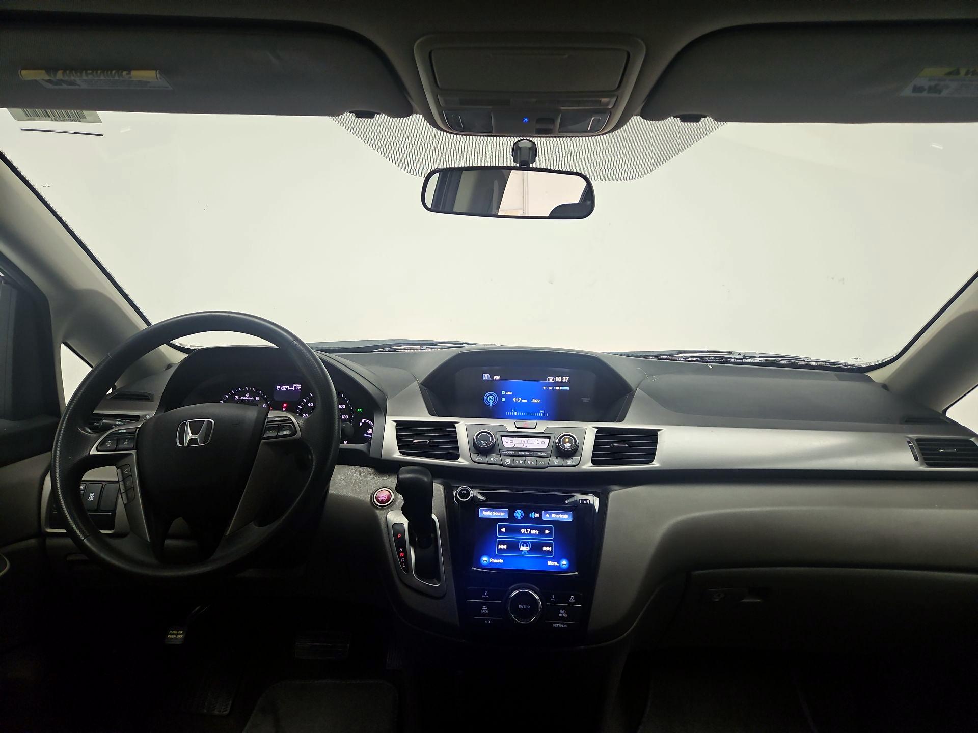 Thumbnail: 2015 Honda Odyssey - 9