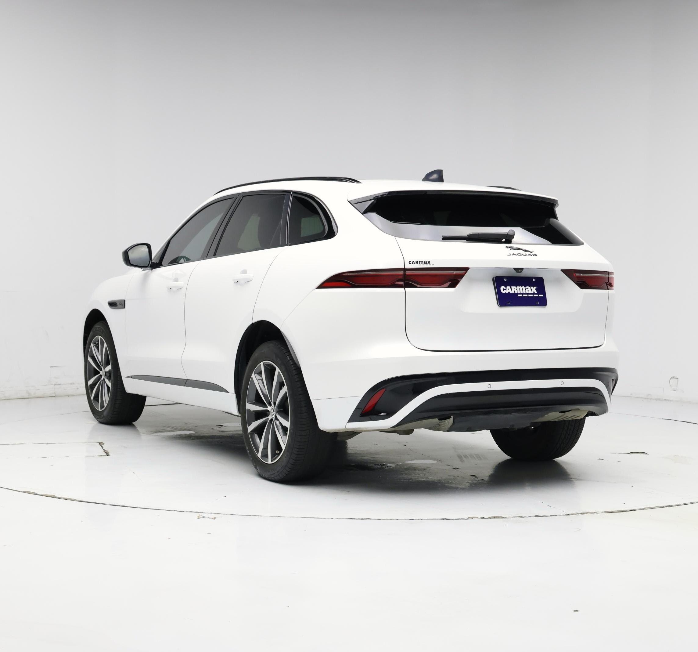 Thumbnail: 2024 Jaguar F-Pace - 2