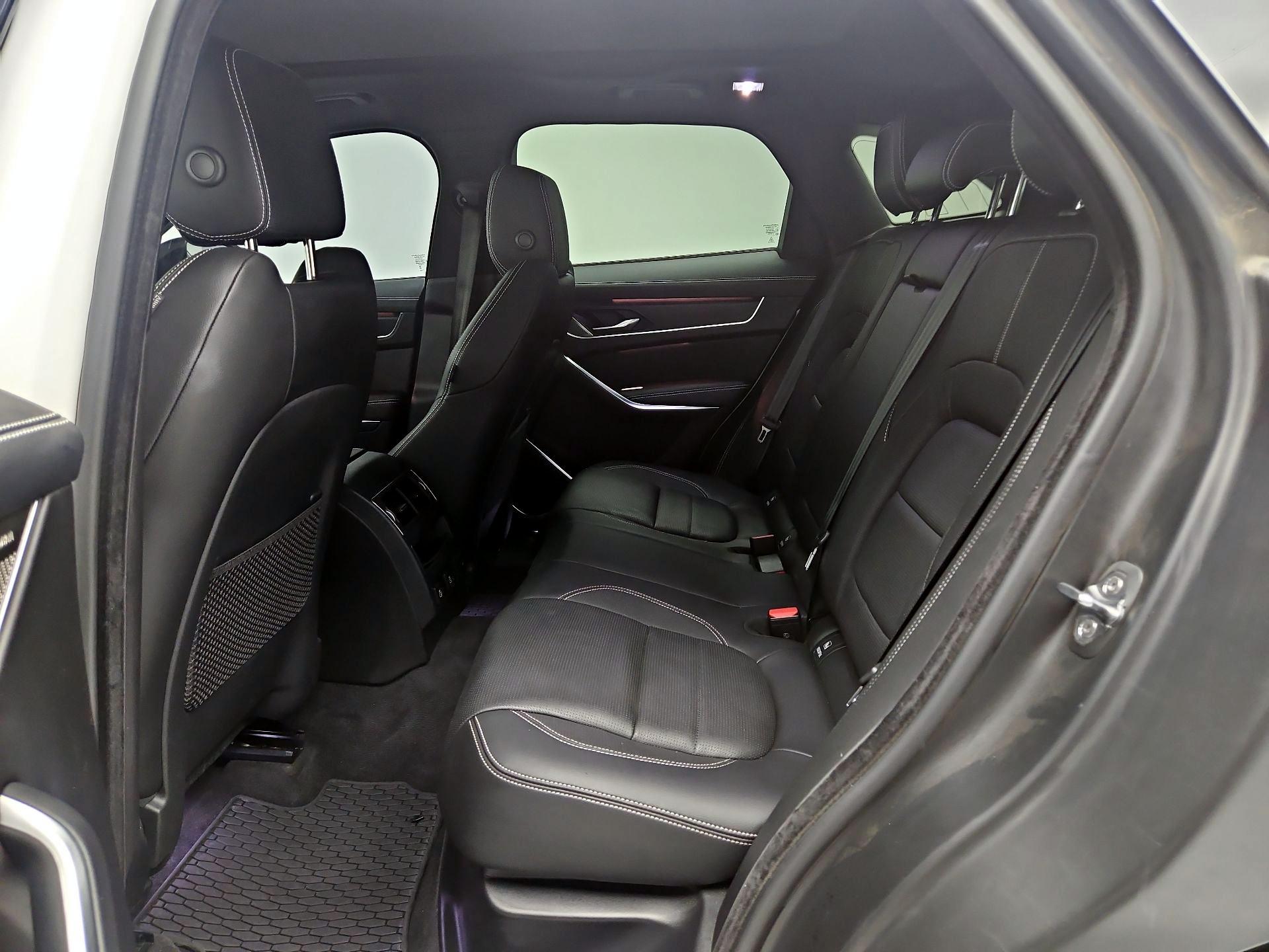 Thumbnail: 2024 Jaguar F-Pace - 20